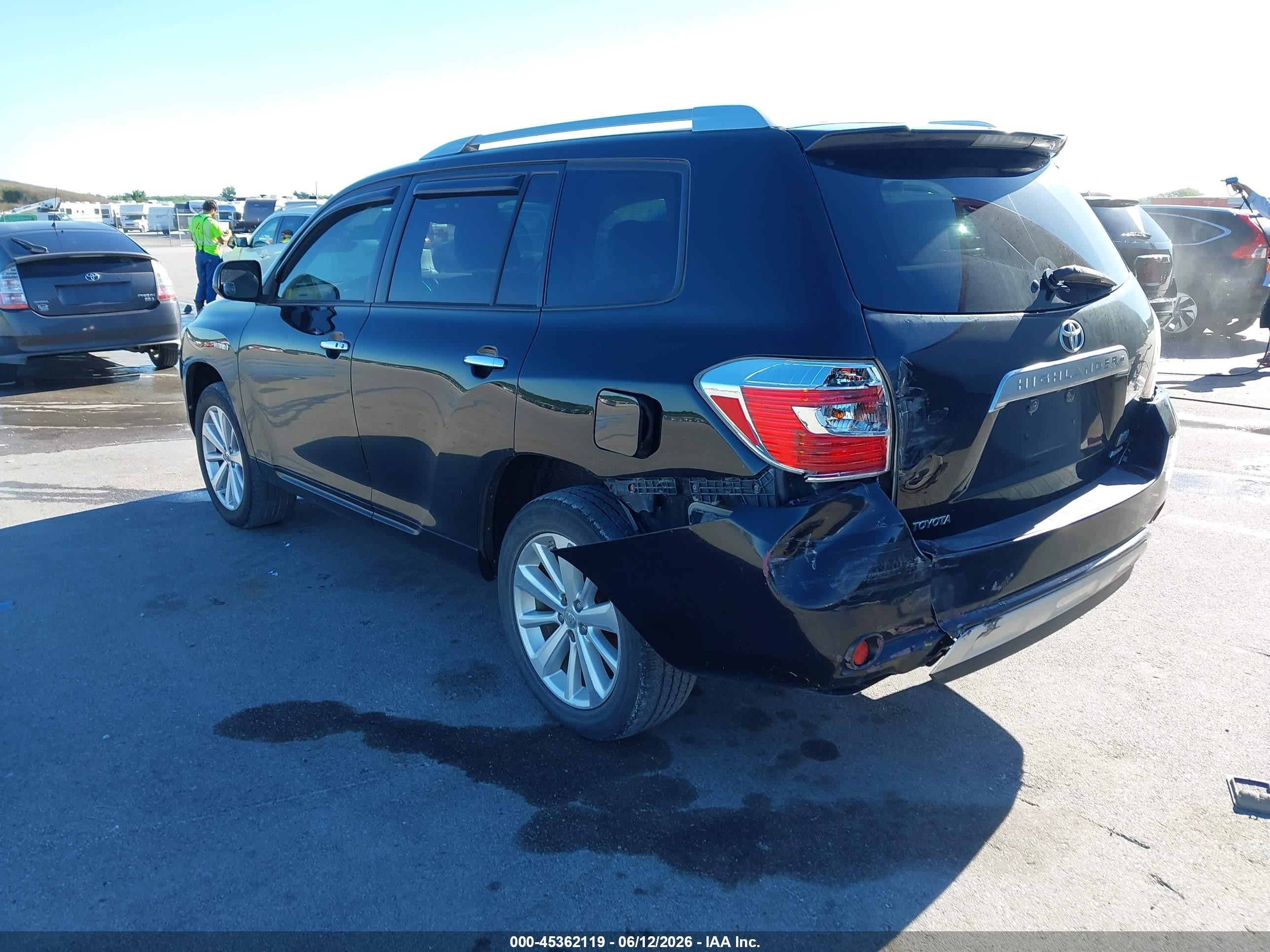 2008 Toyota Highlander Hybrid Limited Black vin: JTEEW44A382019734