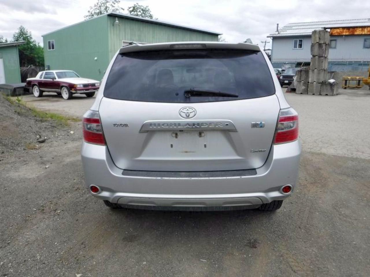 2008 Toyota Highlander Hybrid Limited Silver vin: JTEEW44A482001775