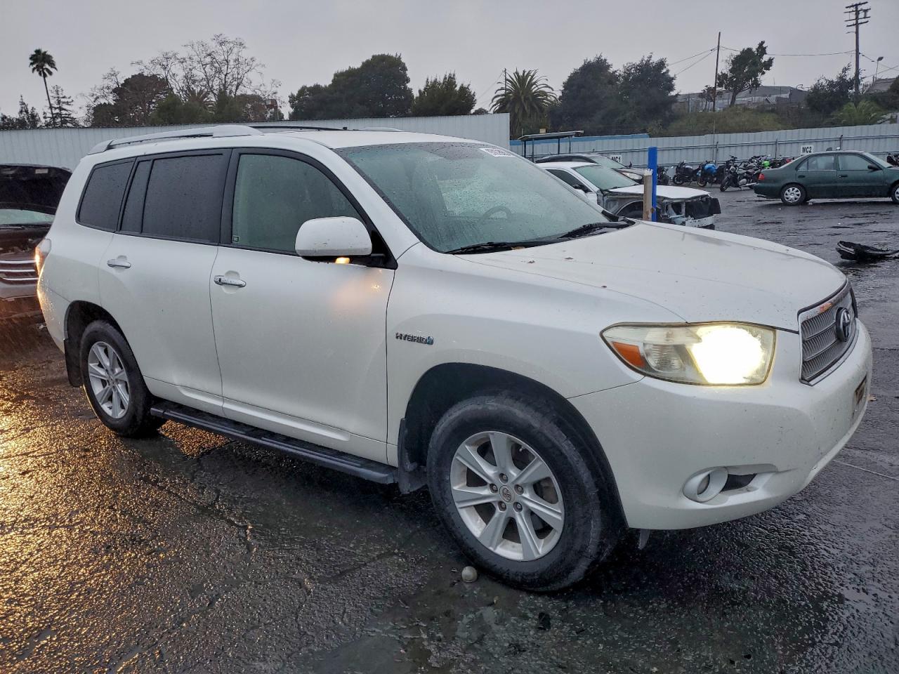 2008 Toyota Highlander Hybrid Limited Белый vin: JTEEW44A482005437