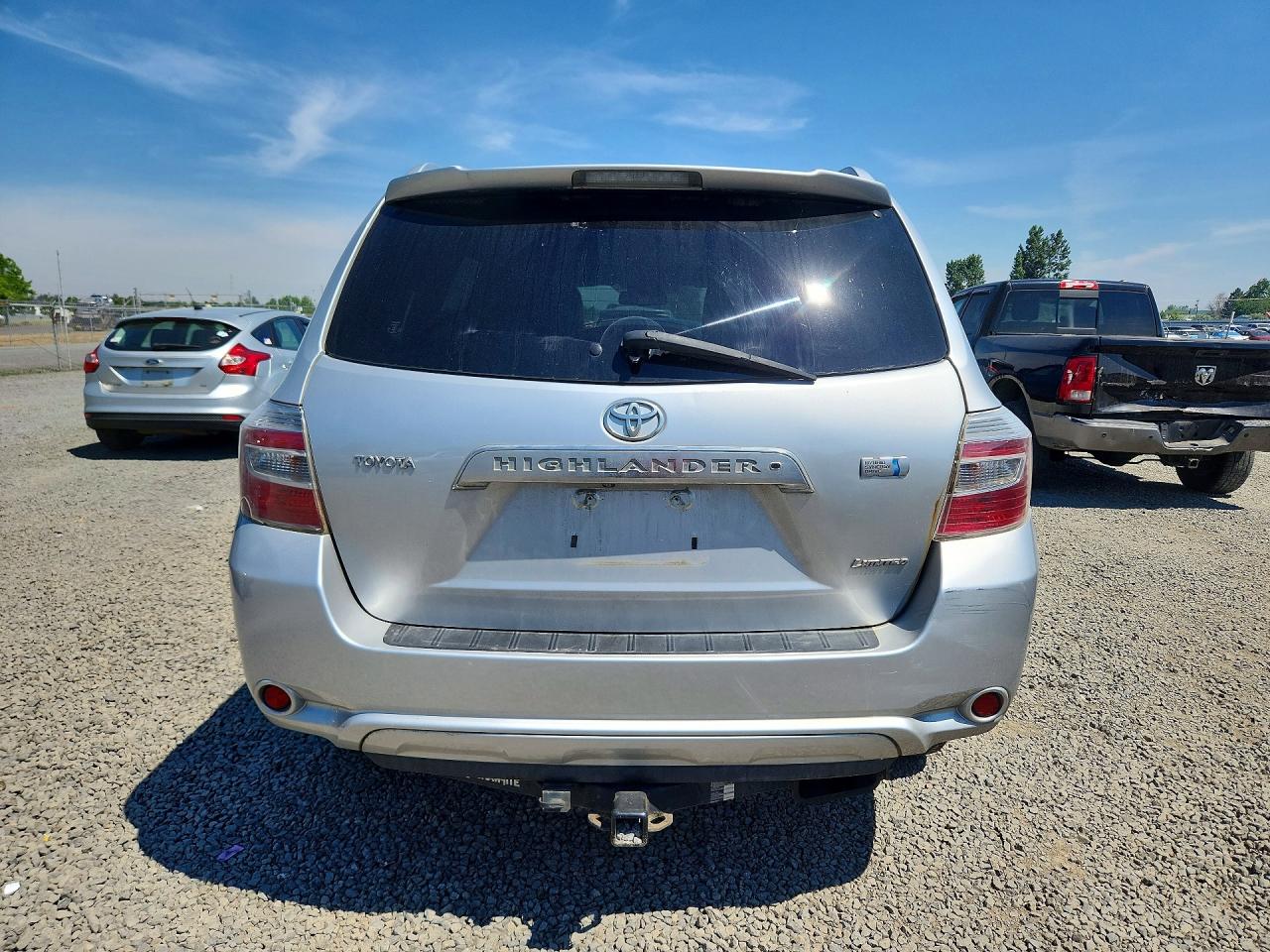2008 Toyota Highlander Hybrid Limited Silver vin: JTEEW44A482013618