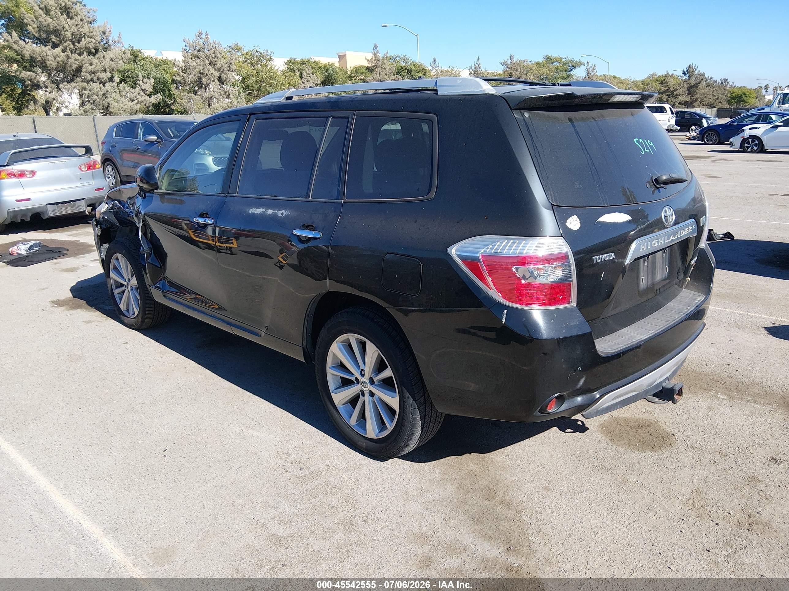 2008 Toyota Highlander Hybrid Limited Black vin: JTEEW44A482020715