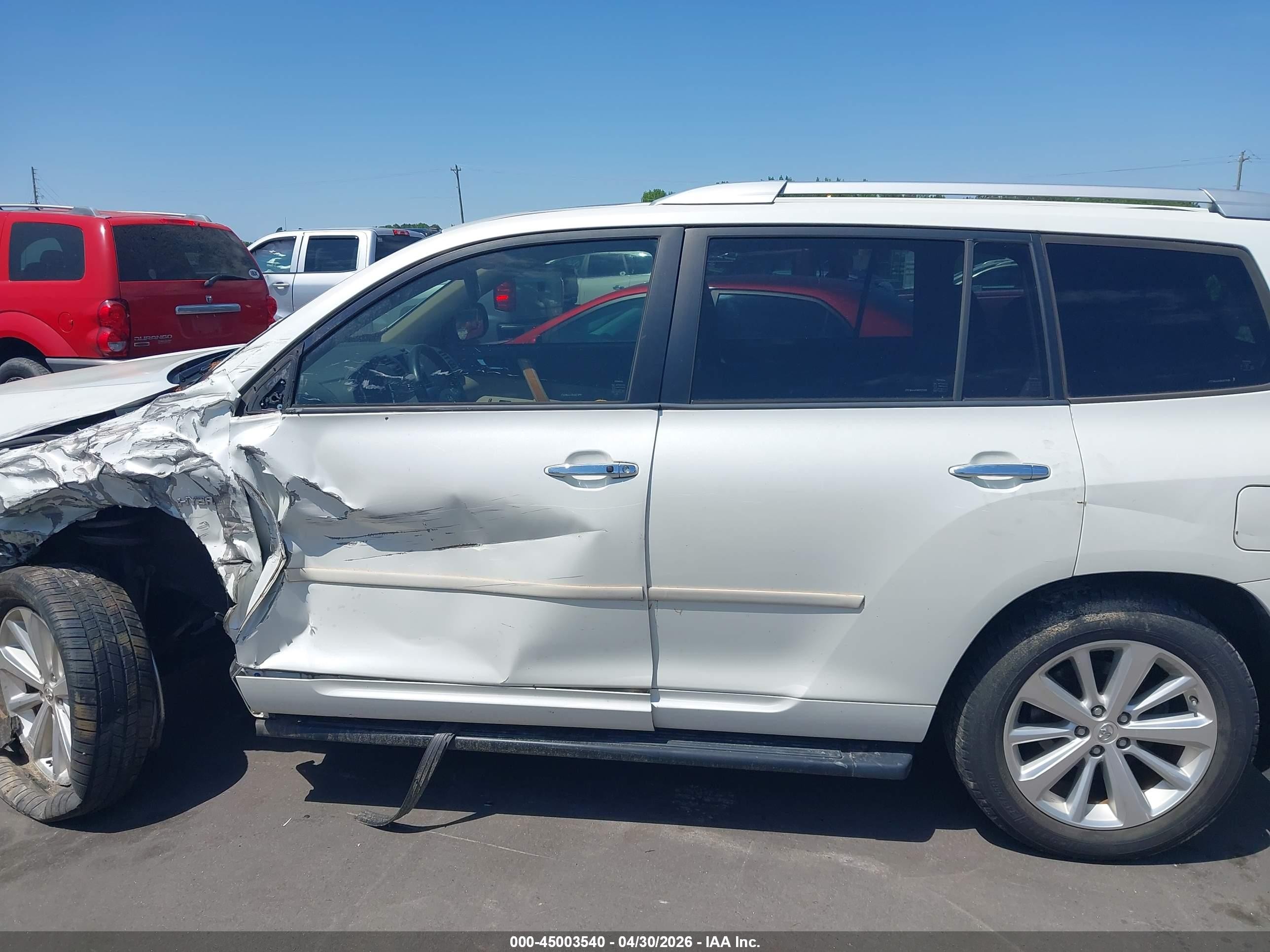 2008 Toyota Highlander Hybrid Limited White vin: JTEEW44A582023090