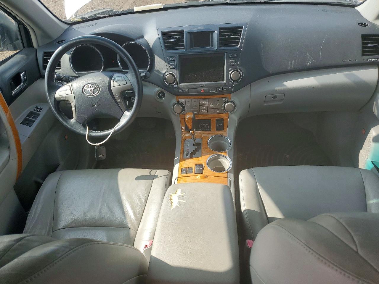 2009 Toyota Highlander Hybrid Limited Silver vin: JTEEW44A692028056