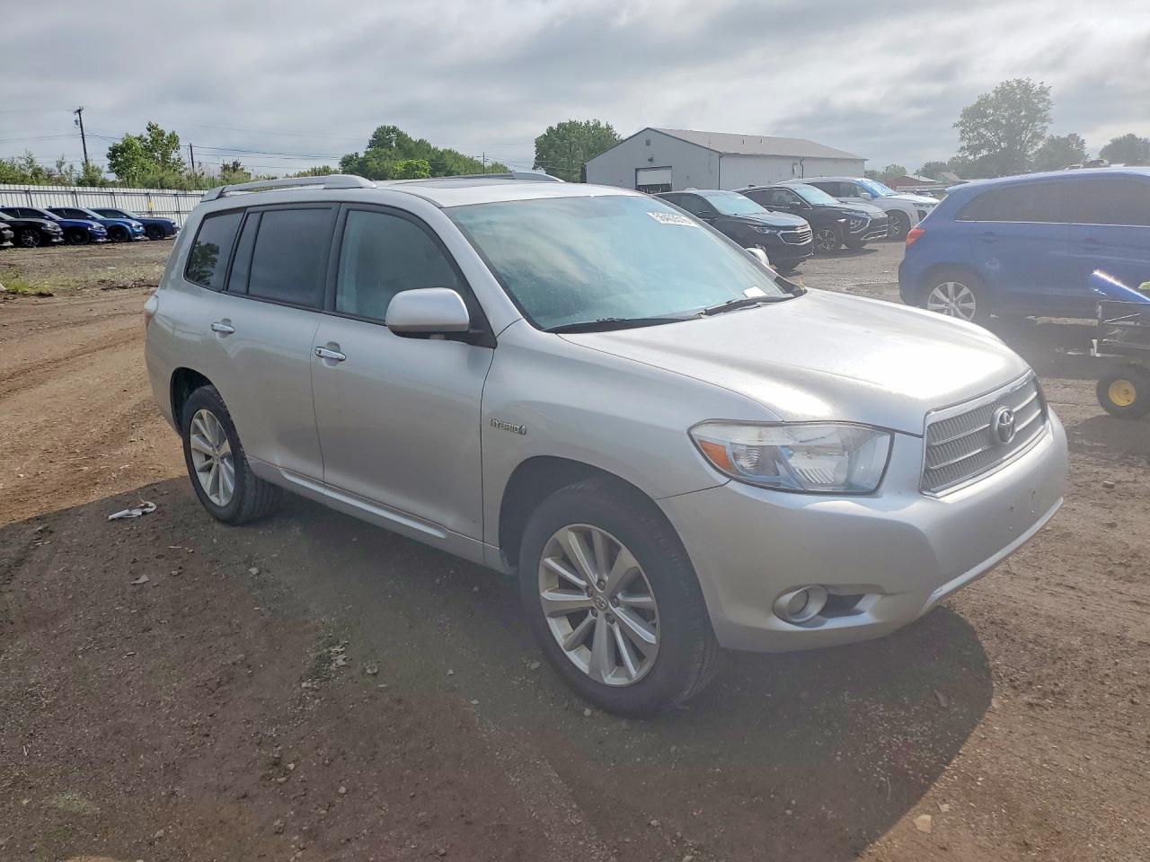 2009 Toyota Highlander Hybrid Limited Silver vin: JTEEW44A692028056