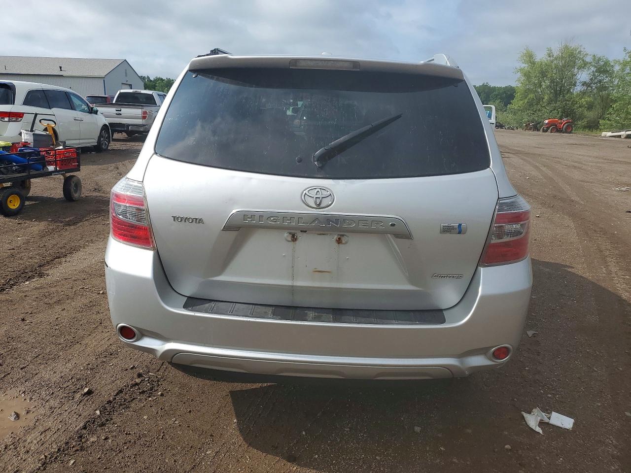 2009 Toyota Highlander Hybrid Limited Silver vin: JTEEW44A692028056