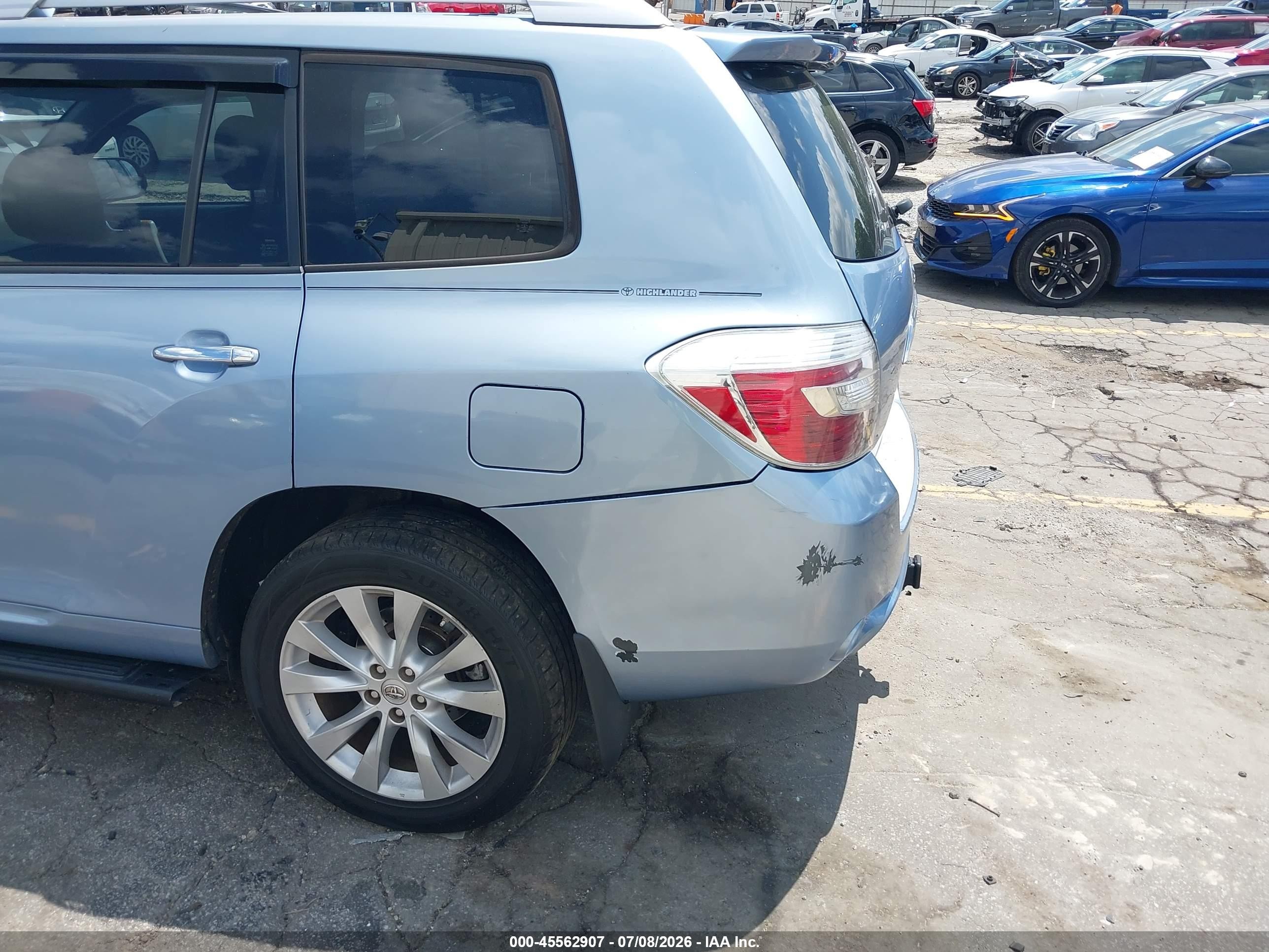 2008 Toyota Highlander Hybrid Limited Blue vin: JTEEW44A782012219