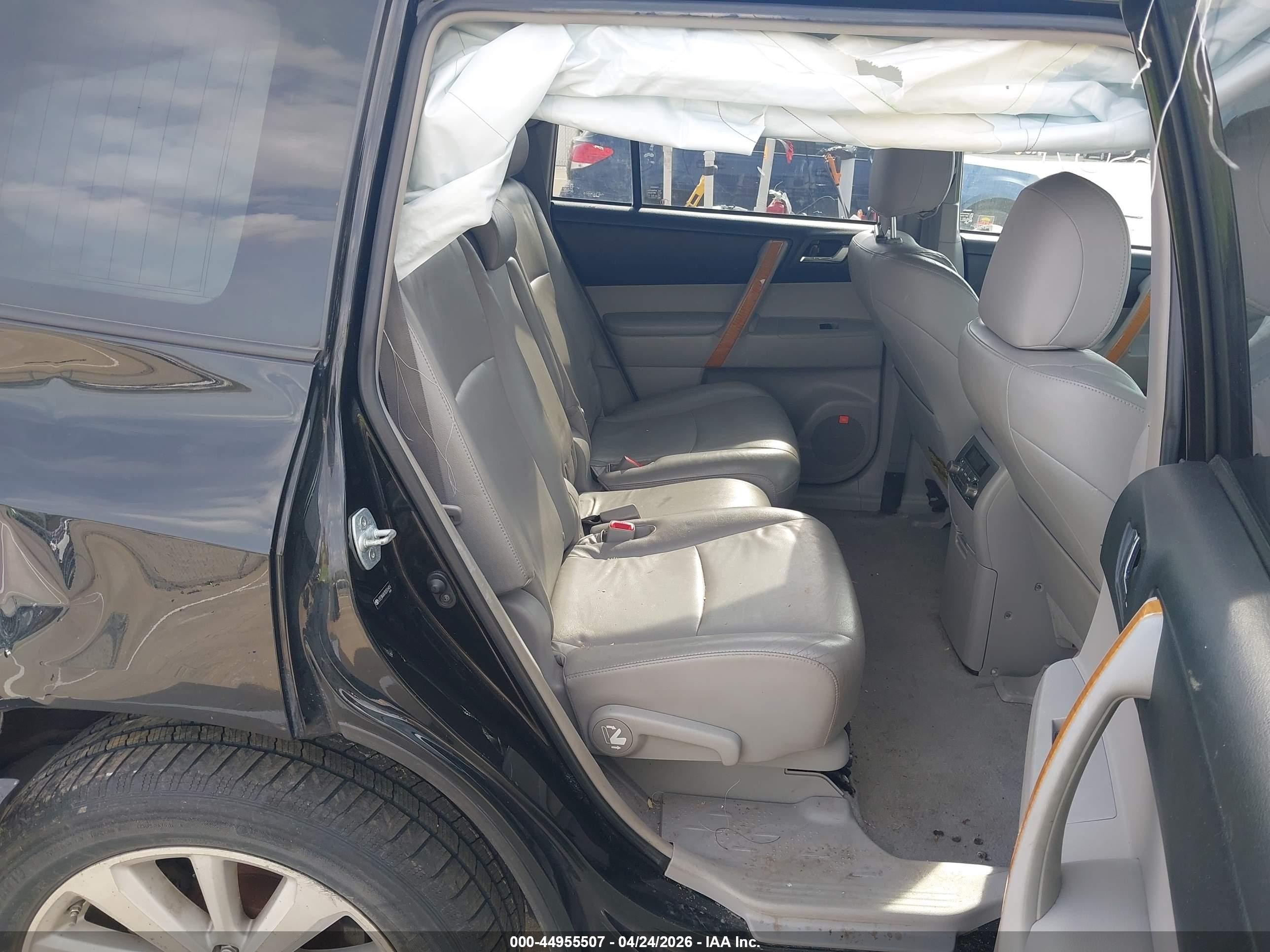 2008 Toyota Highlander Hybrid Limited Черный vin: JTEEW44A782016416