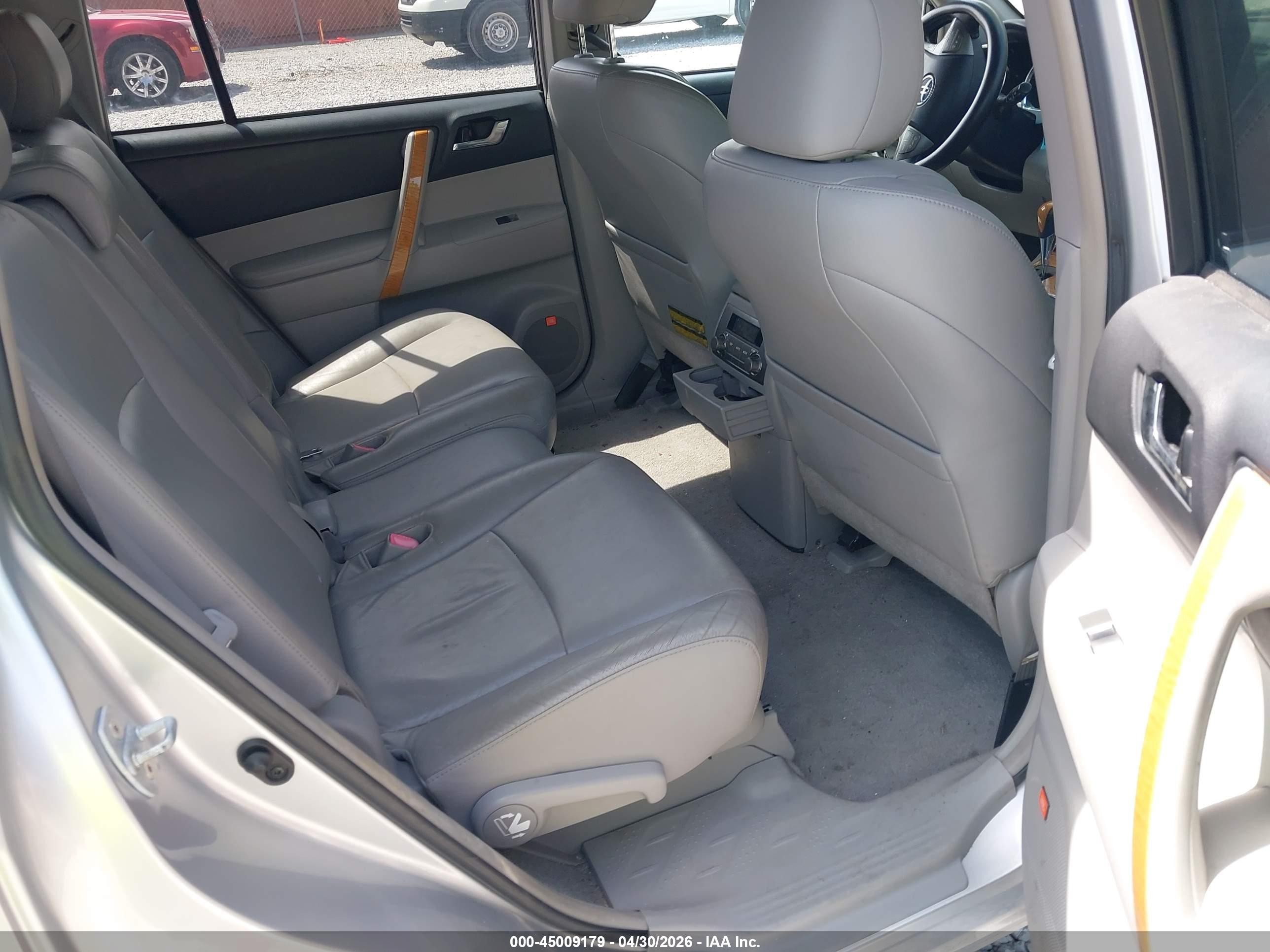 2009 Toyota Highlander Hybrid Limited Silver vin: JTEEW44A792035260