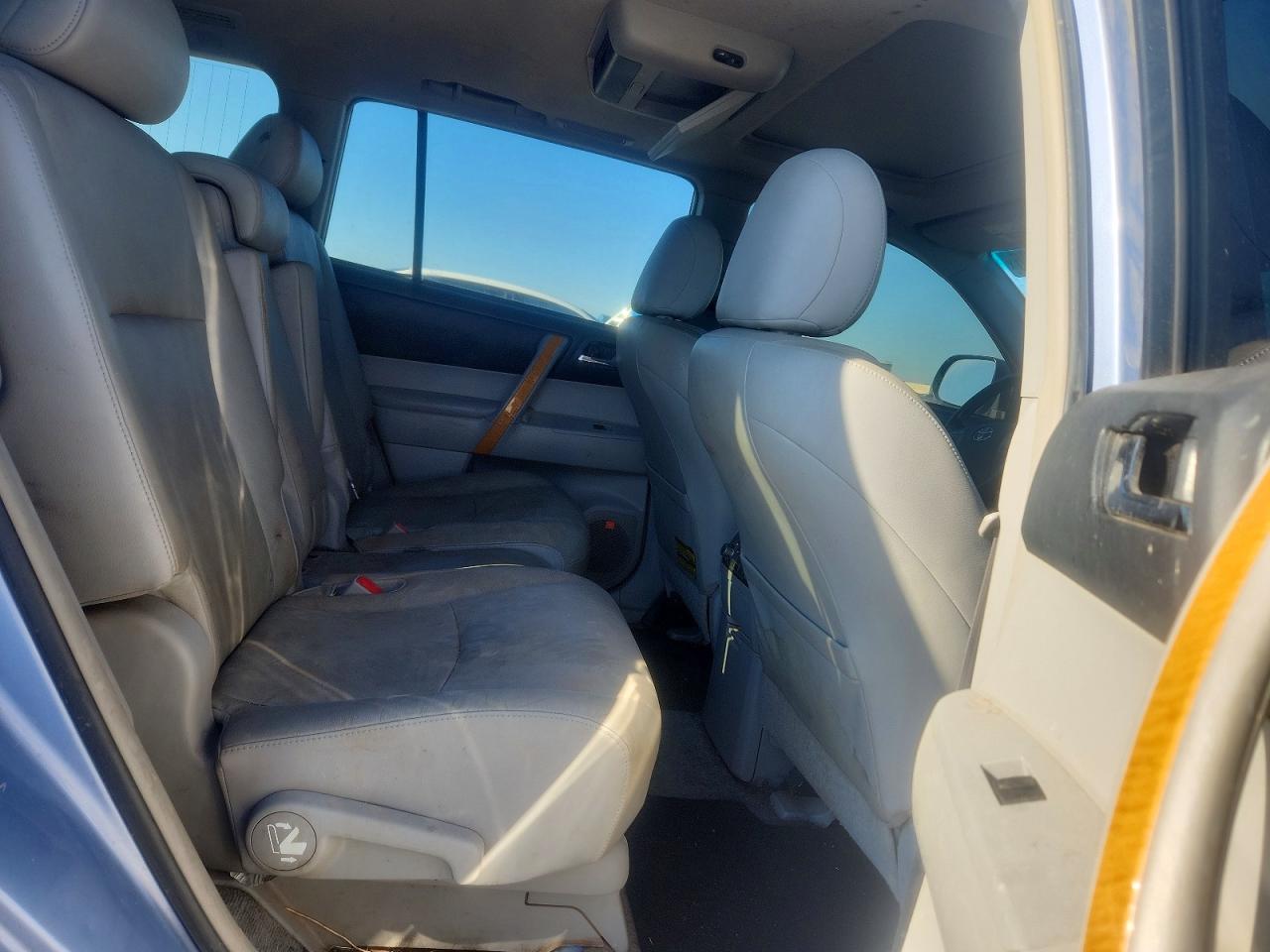 2008 Toyota Highlander Hybrid Limited Синий vin: JTEEW44A882001987