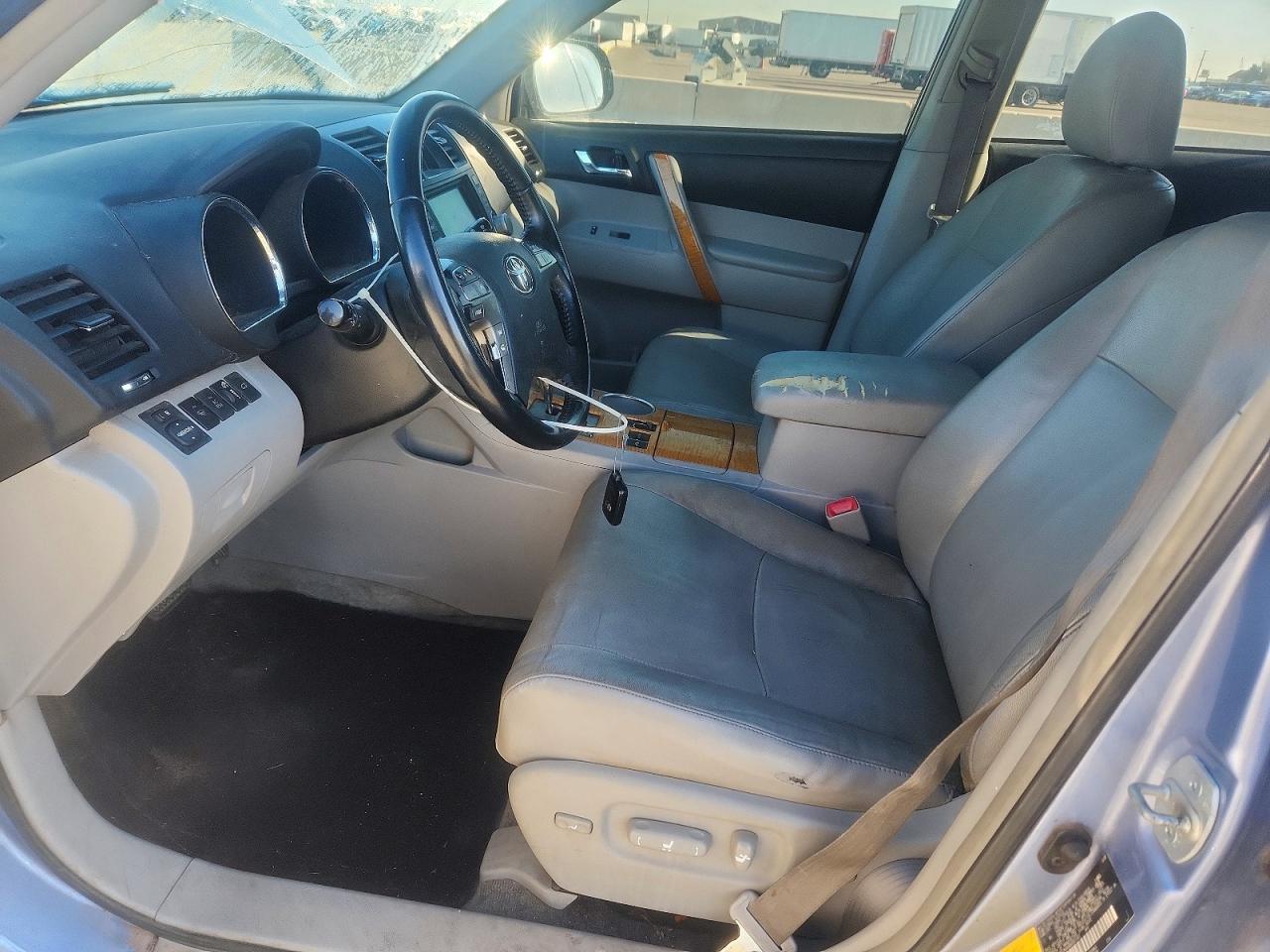 2008 Toyota Highlander Hybrid Limited Синий vin: JTEEW44A882001987