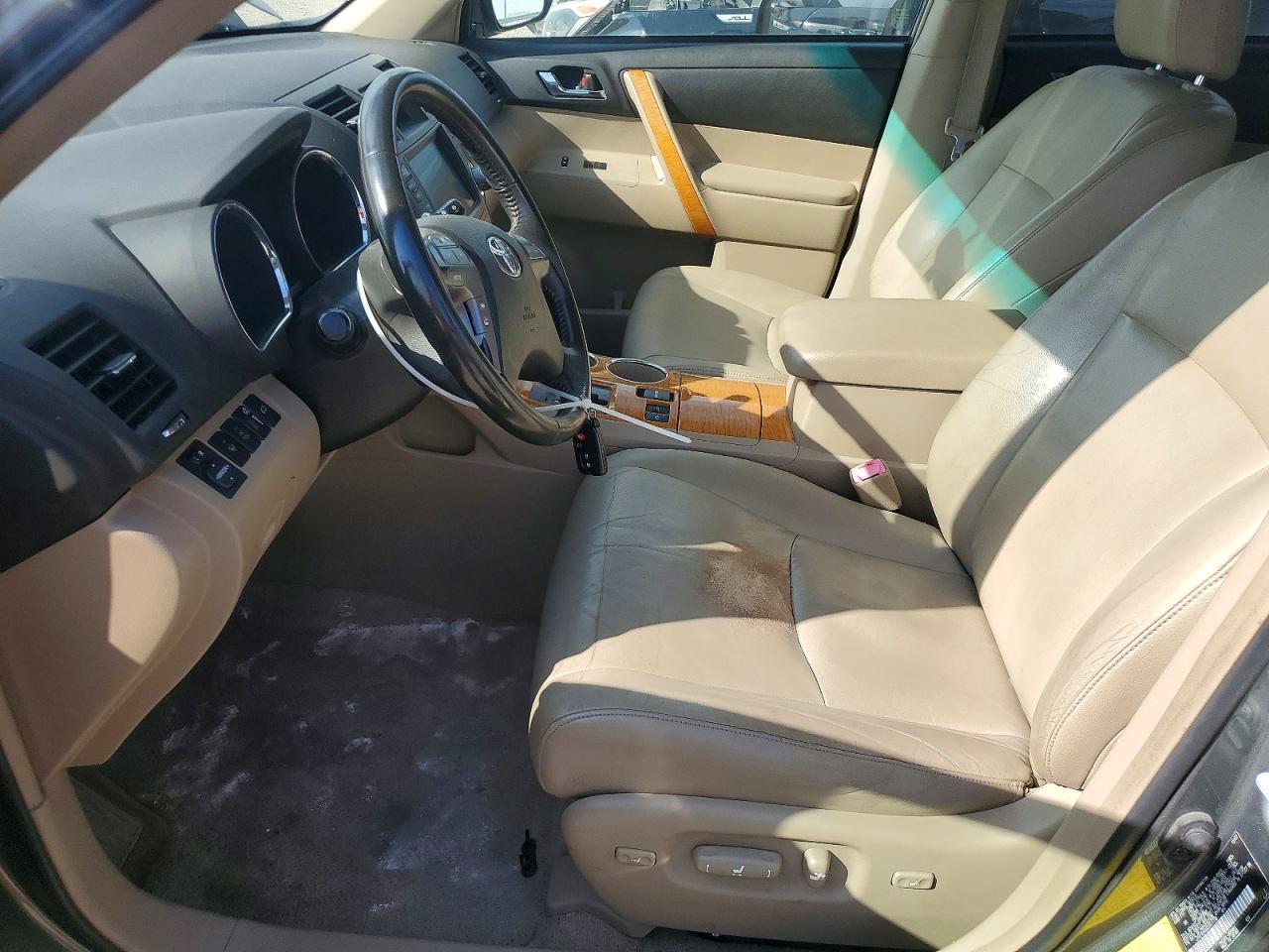 2008 Toyota Highlander Hybrid Limited Green vin: JTEEW44A882011175