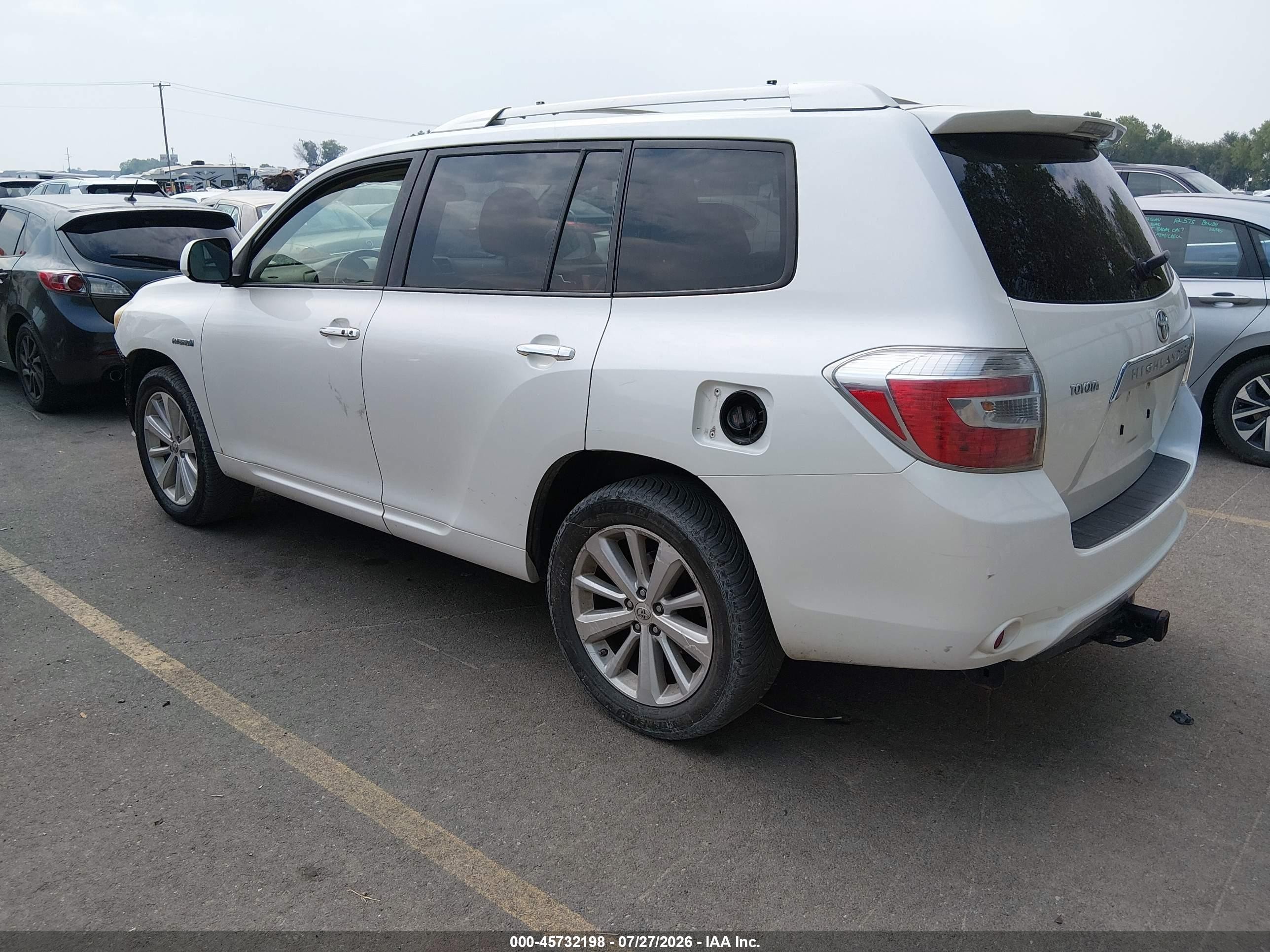 2008 Toyota Highlander Hybrid Limited White vin: JTEEW44A882019017