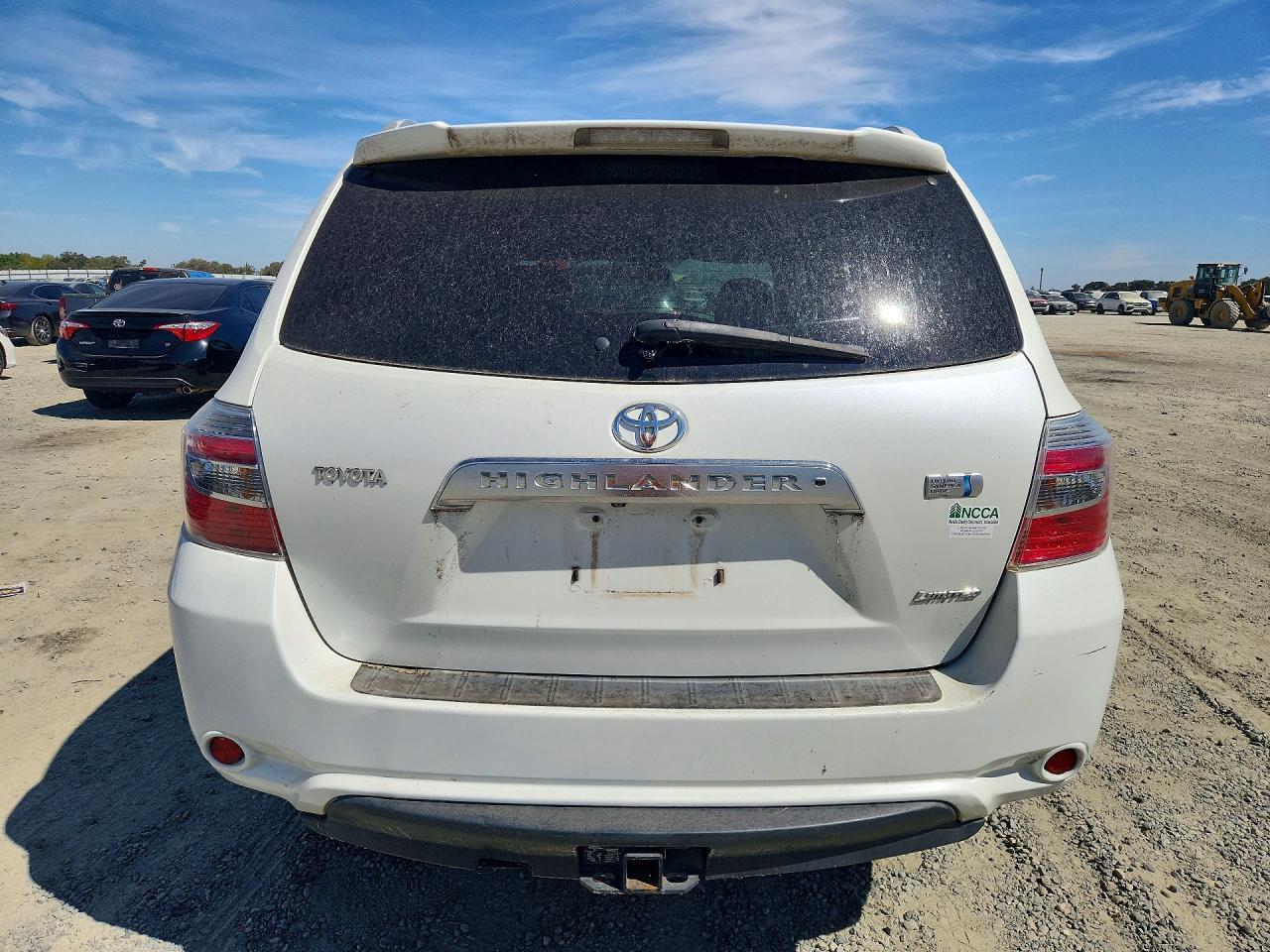2008 Toyota Highlander Hybrid Limited White vin: JTEEW44A882024816