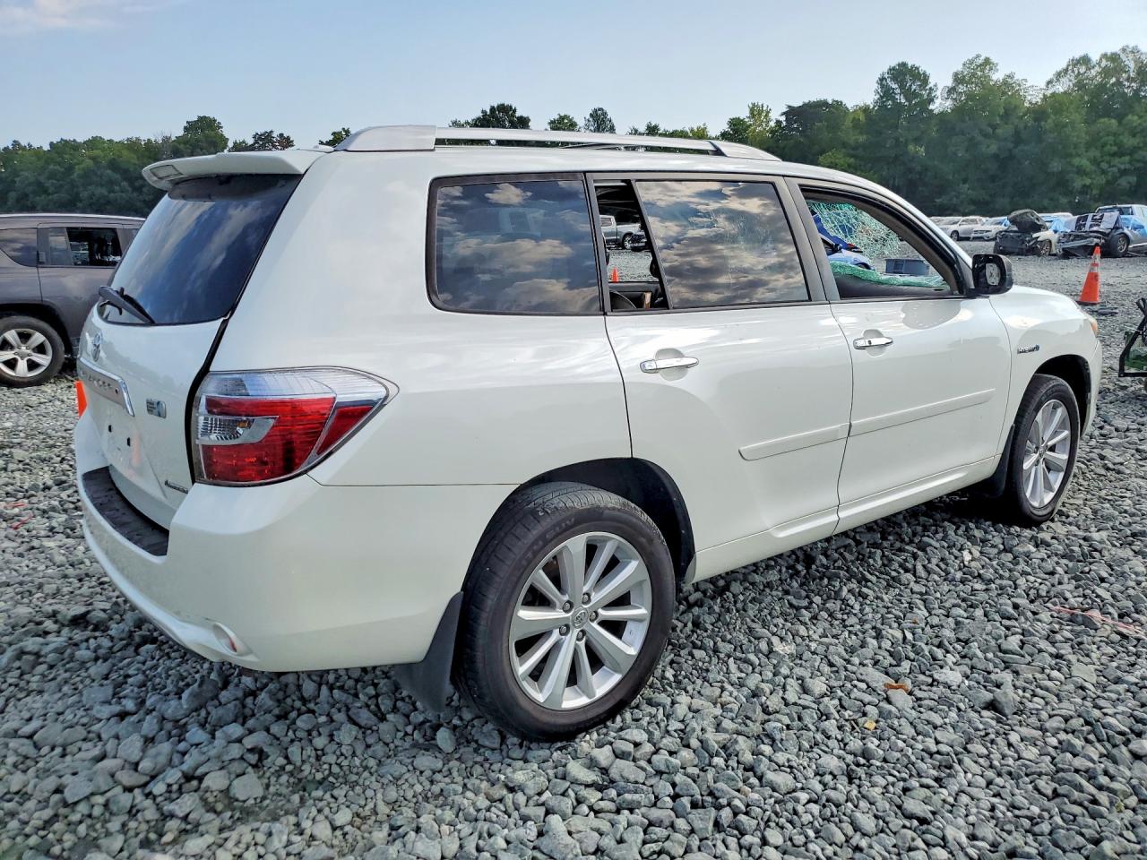 2009 Toyota Highlander Hybrid Limited White vin: JTEEW44A892030522