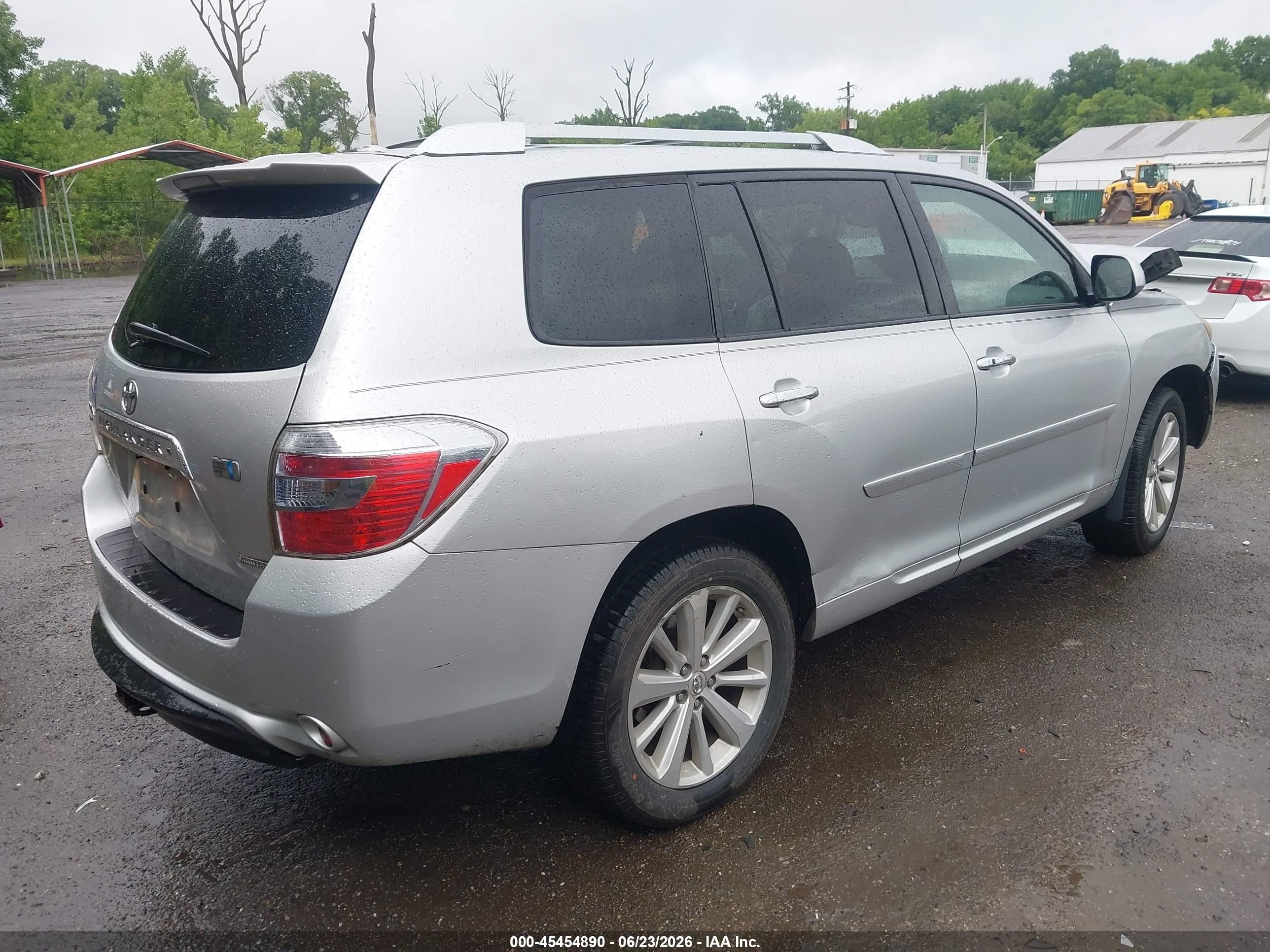 2009 Toyota Highlander Hybrid Limited Silver vin: JTEEW44A892035686
