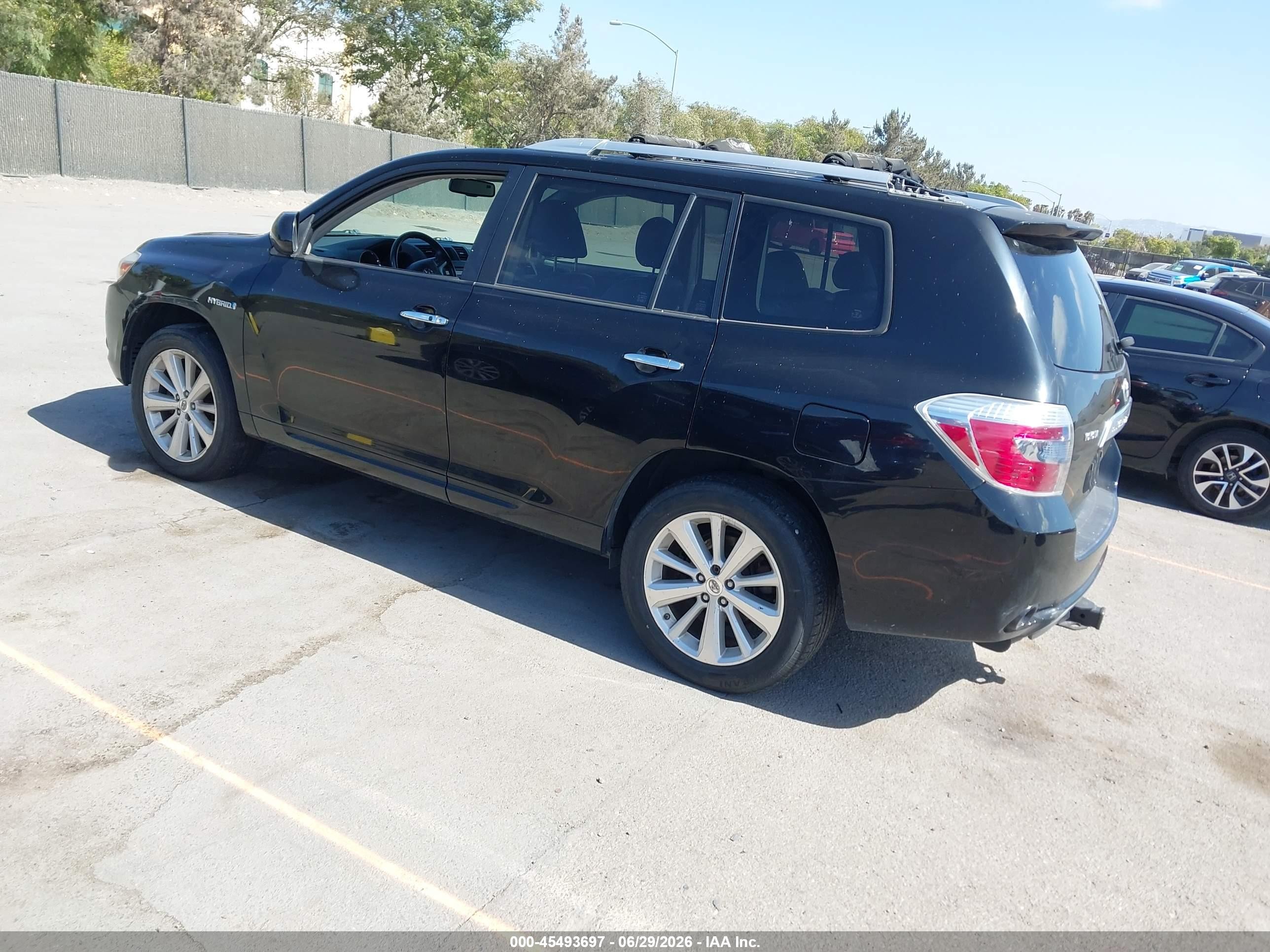 2008 Toyota Highlander Hybrid Limited Black vin: JTEEW44A982007703