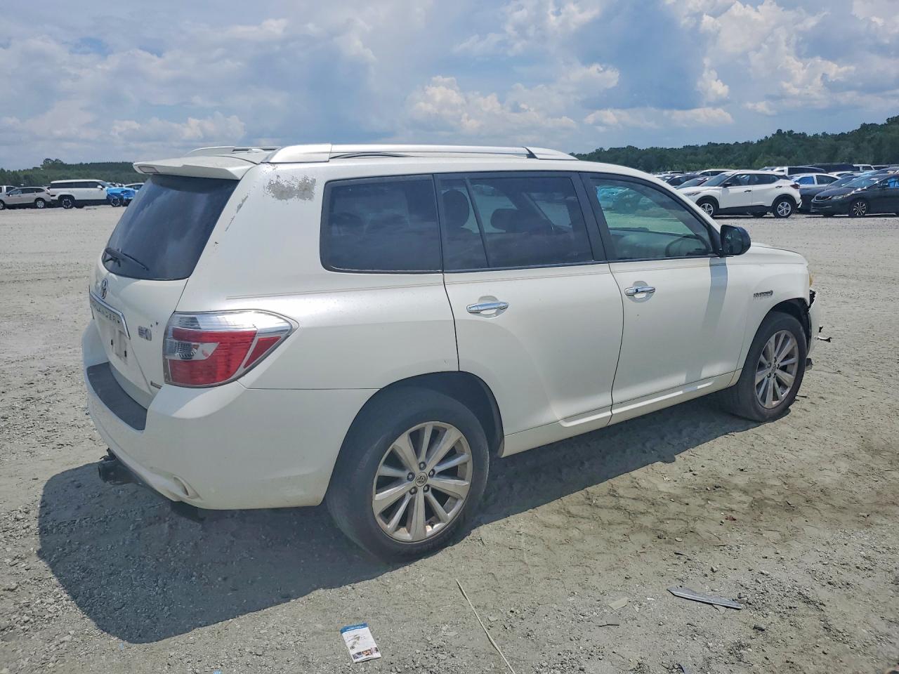 2009 Toyota Highlander Hybrid Limited White vin: JTEEW44AX92026889