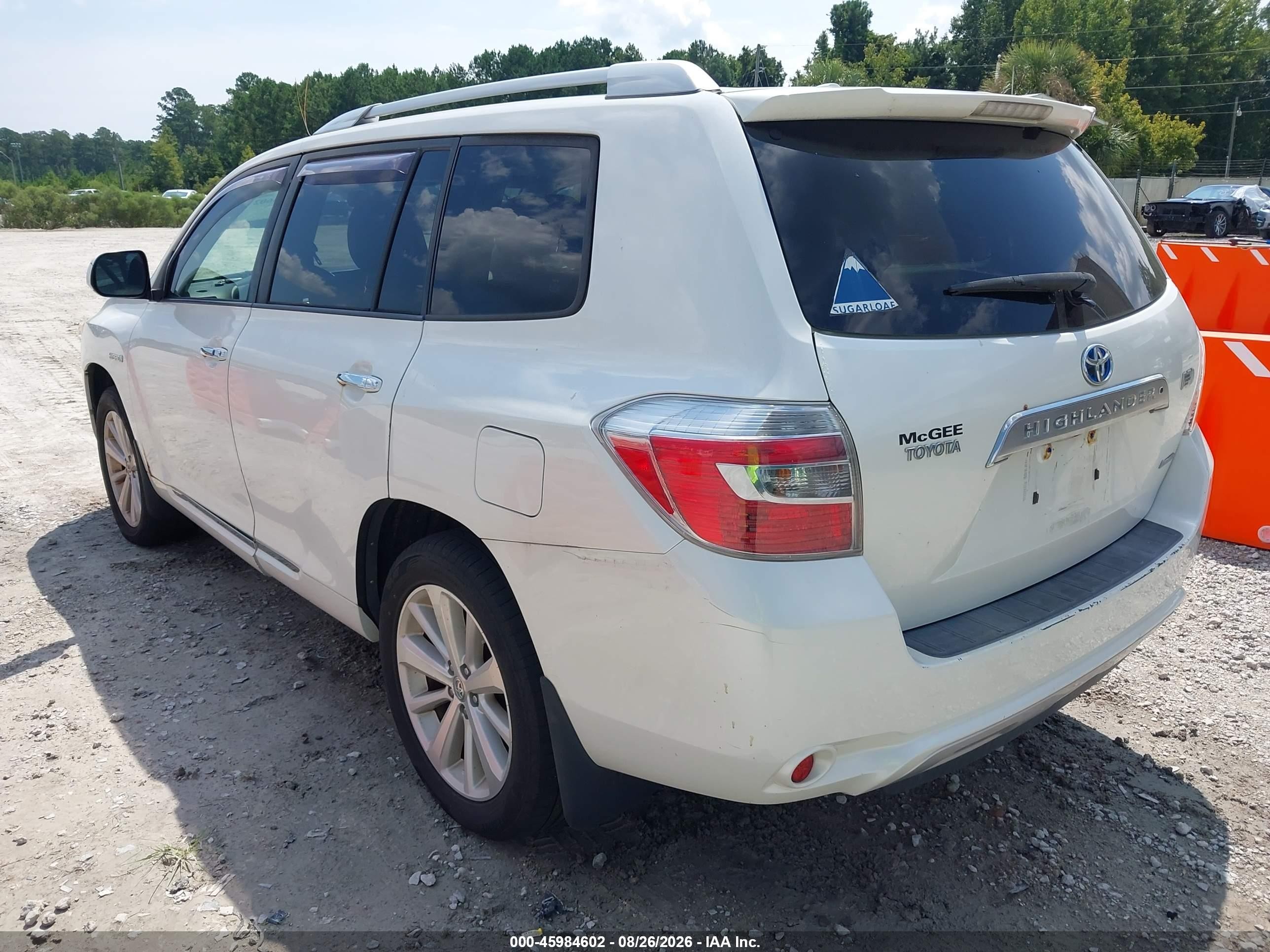 2009 Toyota Highlander Hybrid Limited White vin: JTEEW44AX92031204