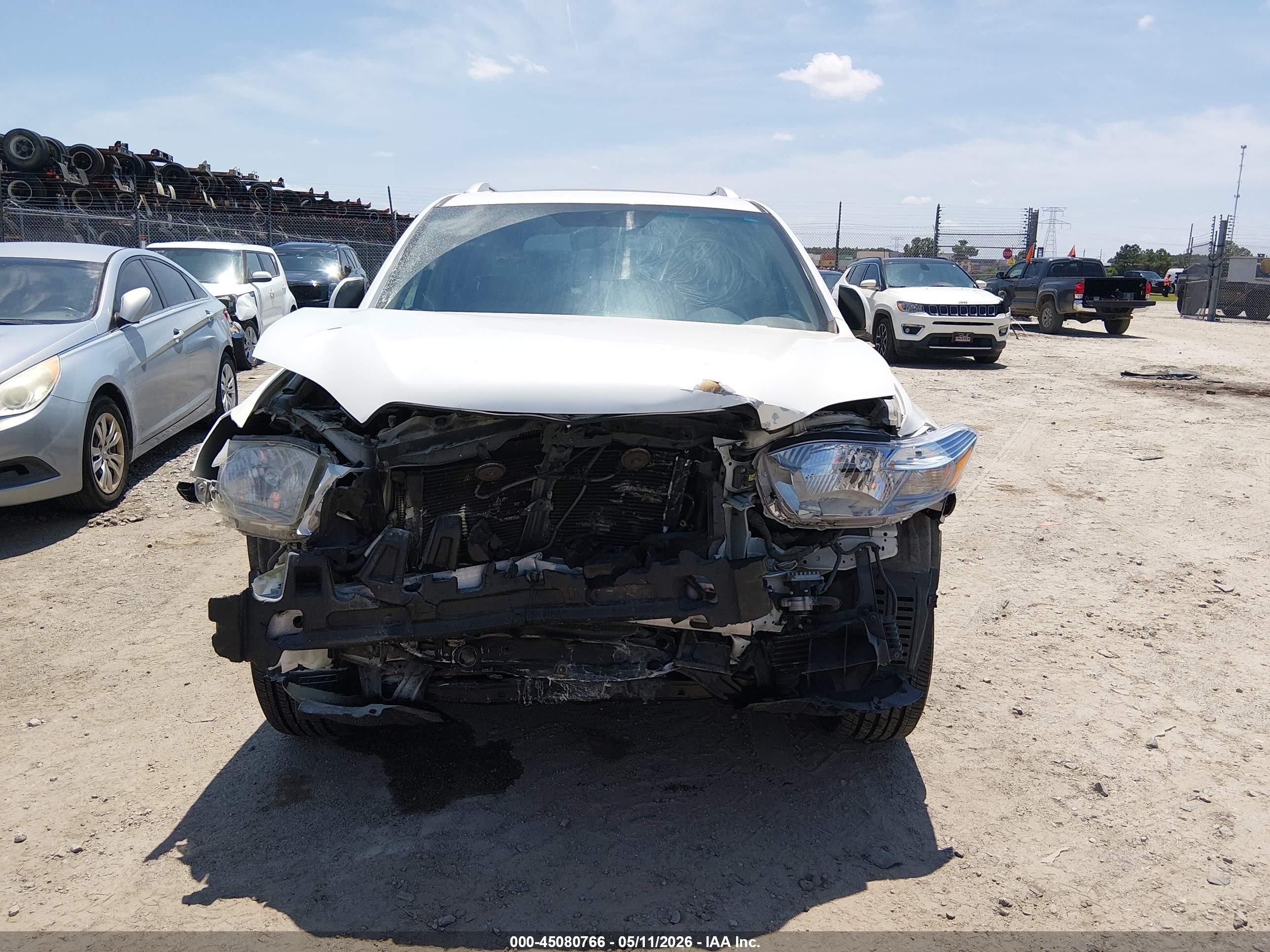 2009 Toyota Highlander Hybrid Limited White vin: JTEEW44AX92031591