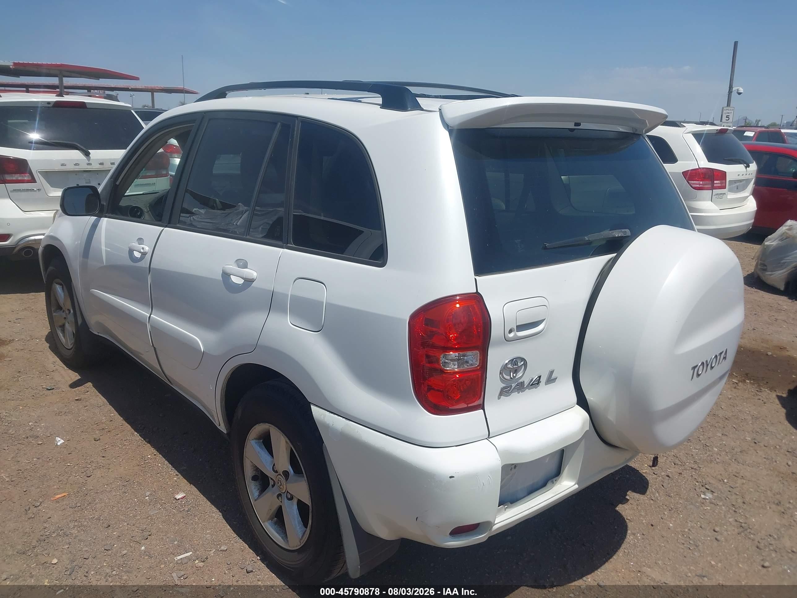 2004 Toyota Rav4 White vin: JTEGD20V040021264