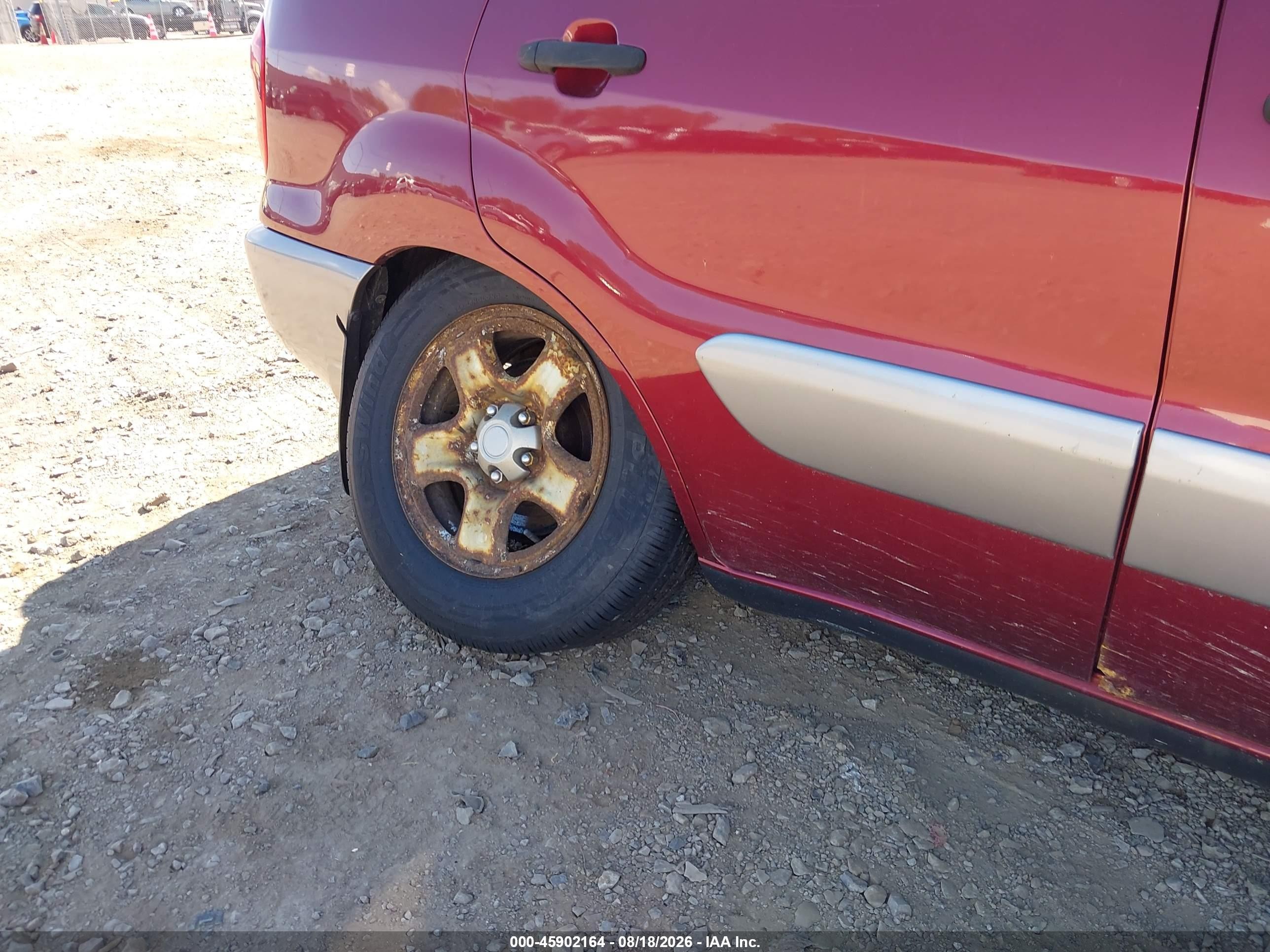 2005 Toyota Rav4   Красный vin: JTEGD20V050054329