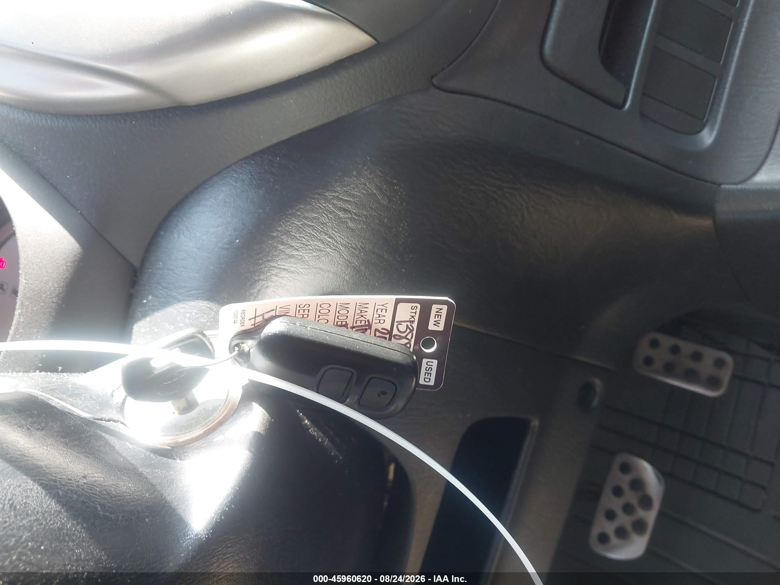 2005 Toyota Rav4   Серебряный vin: JTEGD20V050055237