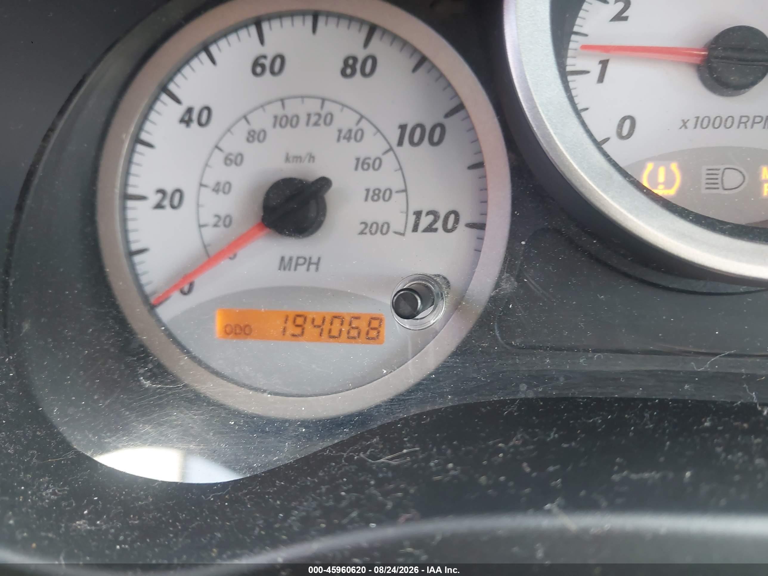 2005 Toyota Rav4   Серебряный vin: JTEGD20V050055237
