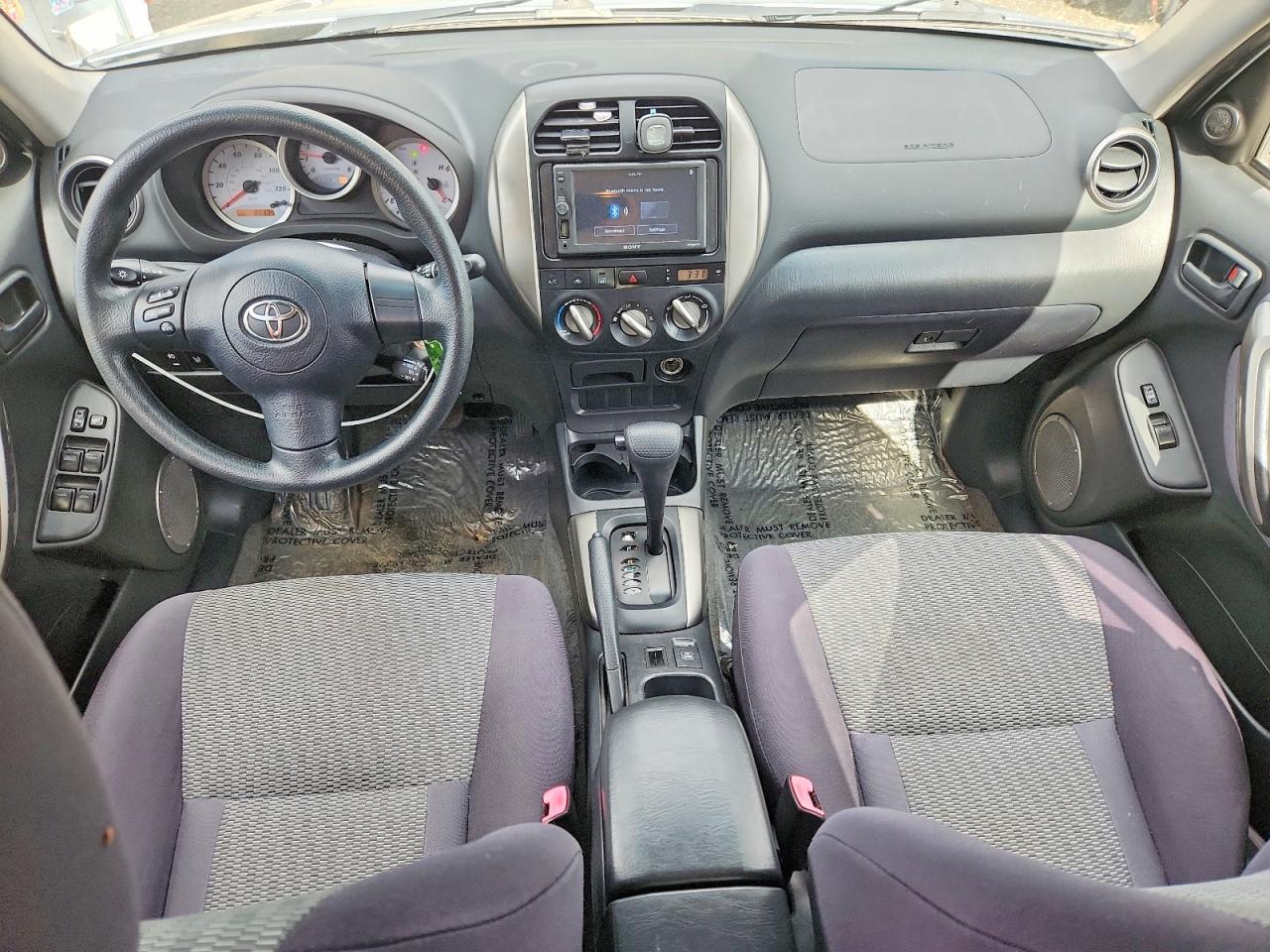 2005 Toyota Rav4 Base Silver vin: JTEGD20V050064374