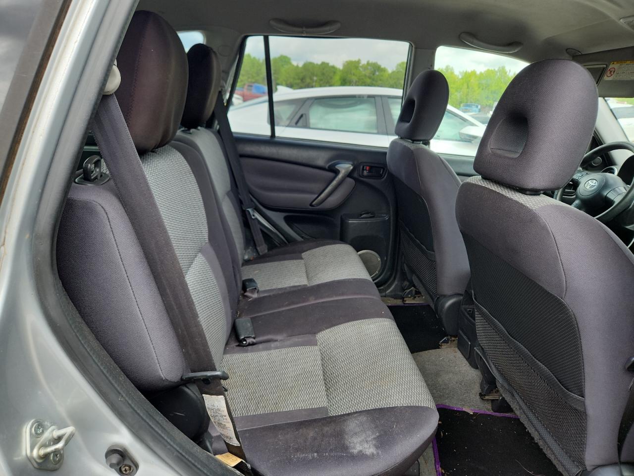 2004 Toyota Rav4 Base Silver vin: JTEGD20V140015554