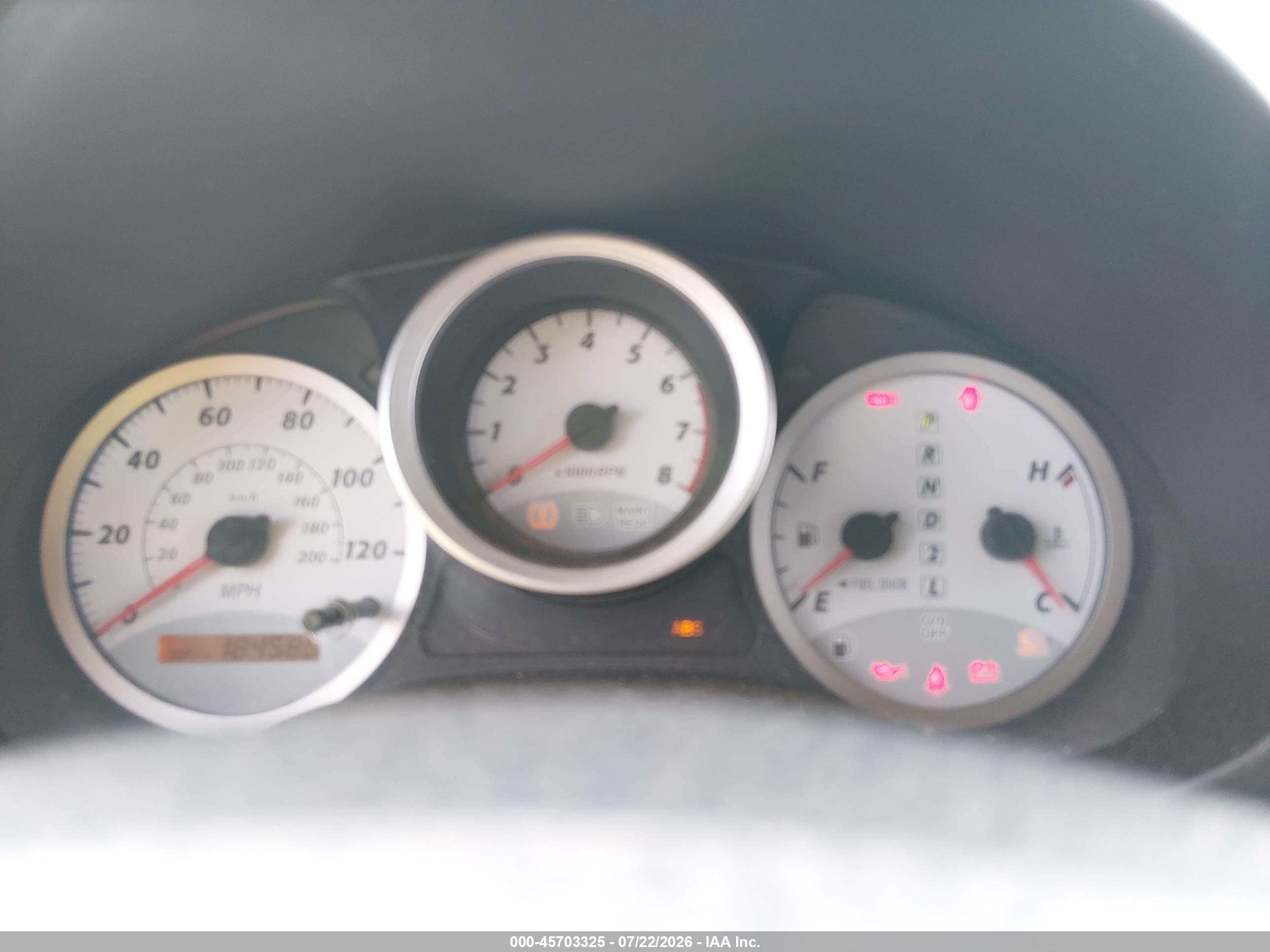 2004 Toyota Rav4   Серебряный vin: JTEGD20V240002991