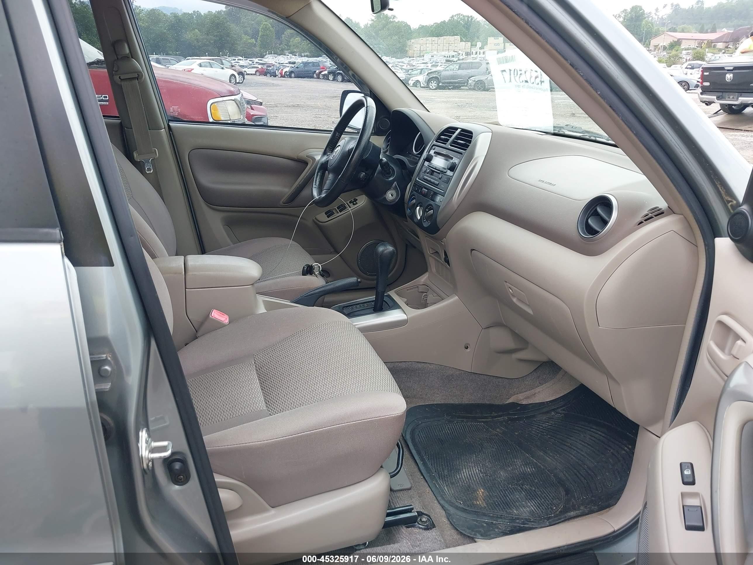 2004 Toyota Rav4 Green vin: JTEGD20V240012632