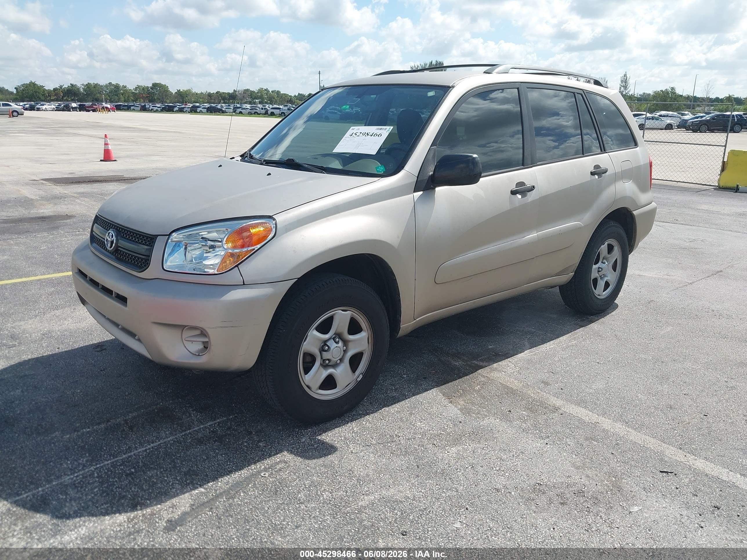 2004 Toyota Rav4   Gold vin: JTEGD20V240023713