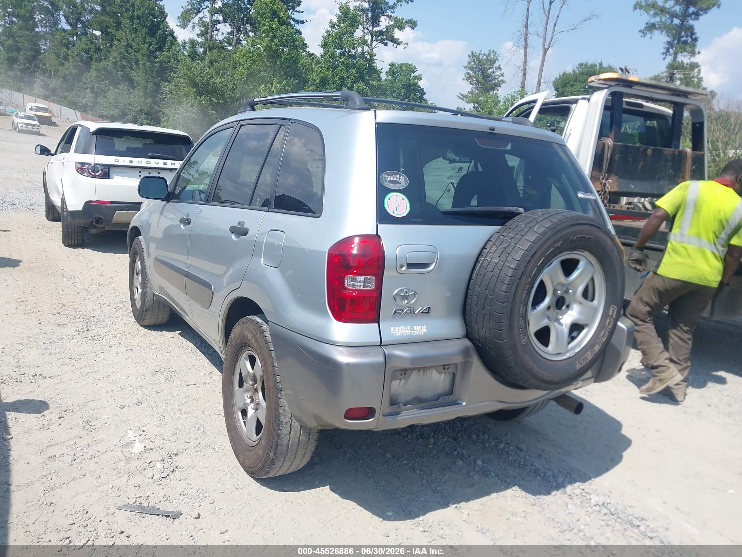 2004 Toyota Rav4   Silver vin: JTEGD20V240037059