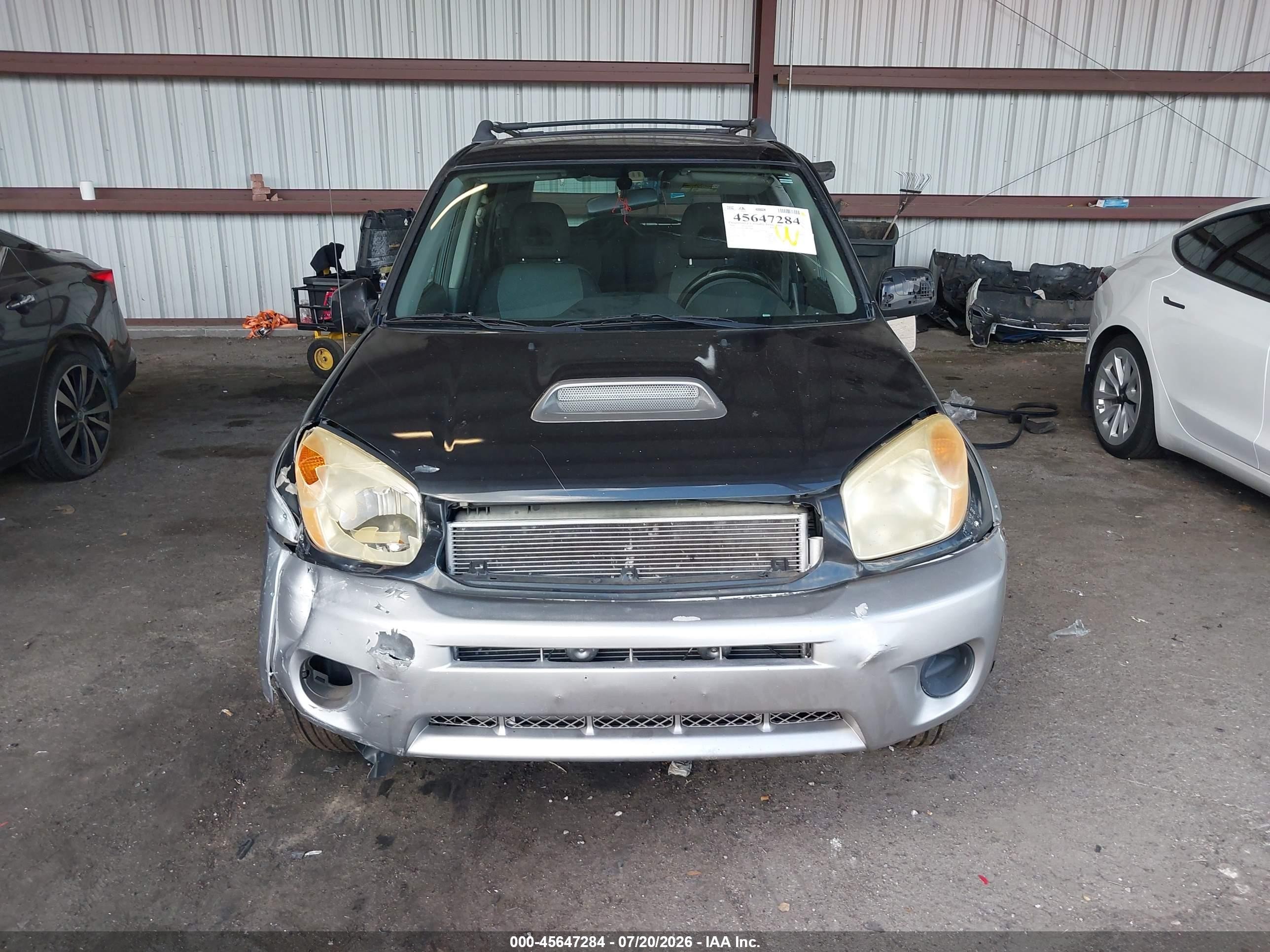 2004 Toyota Rav4   Gray vin: JTEGD20V240043444