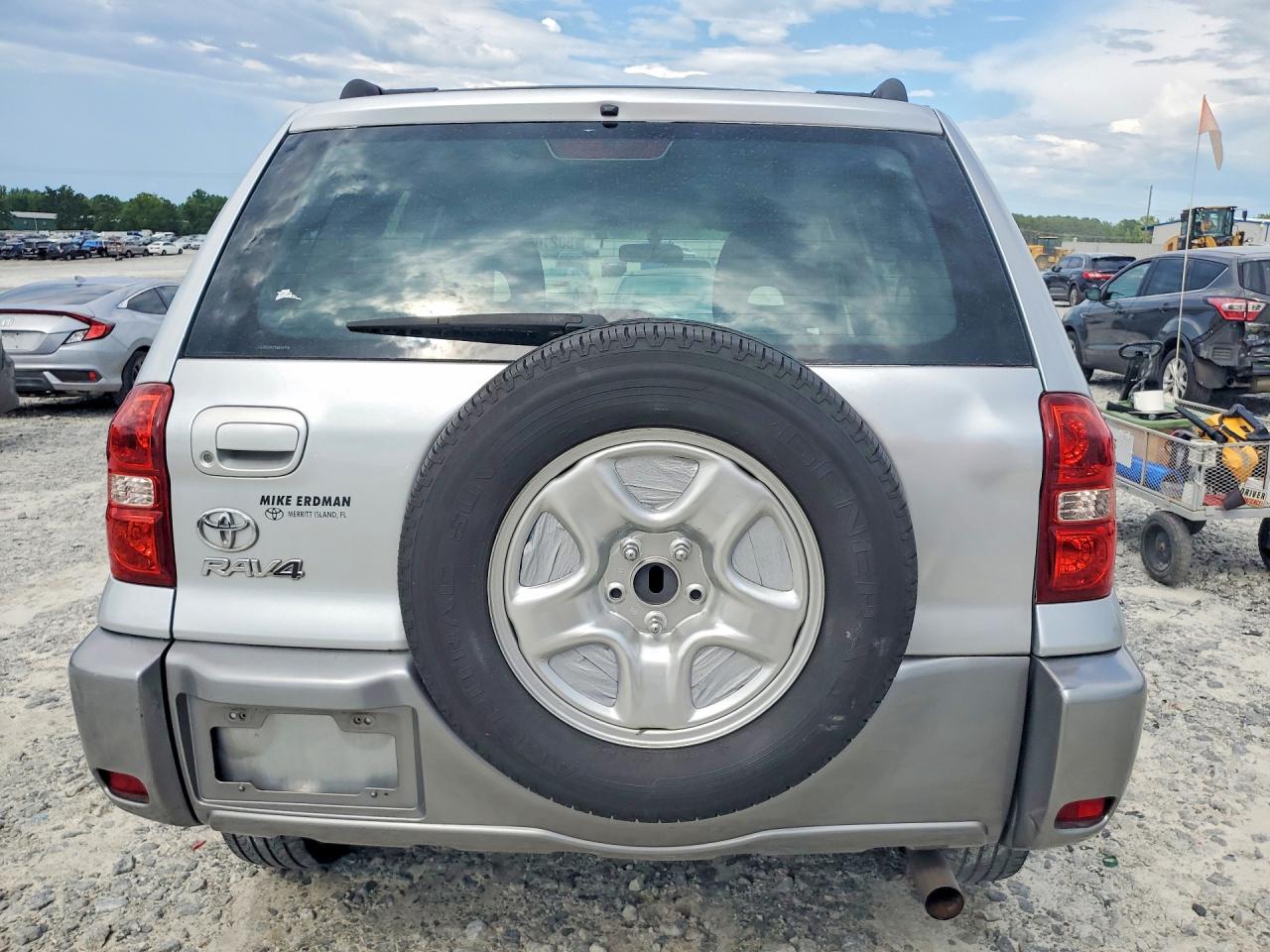 2005 Toyota Rav4 Base Silver vin: JTEGD20V250056910