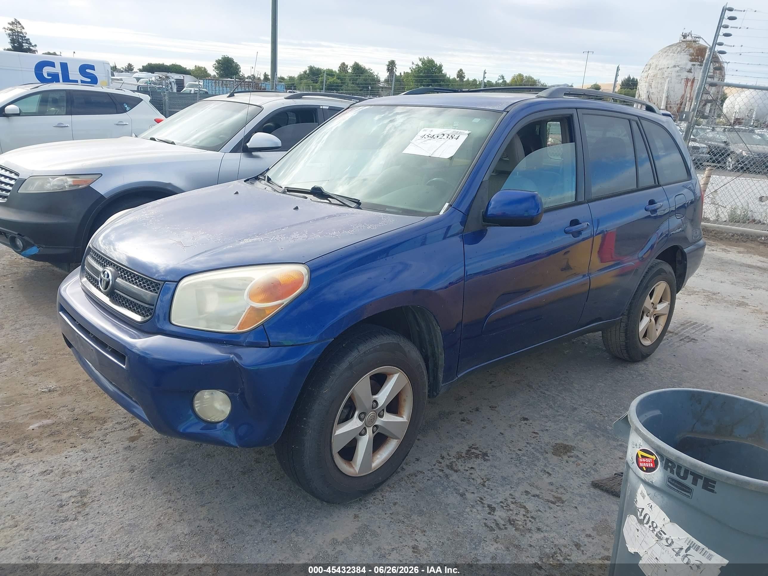 2005 Toyota Rav4   Blue vin: JTEGD20V250071388