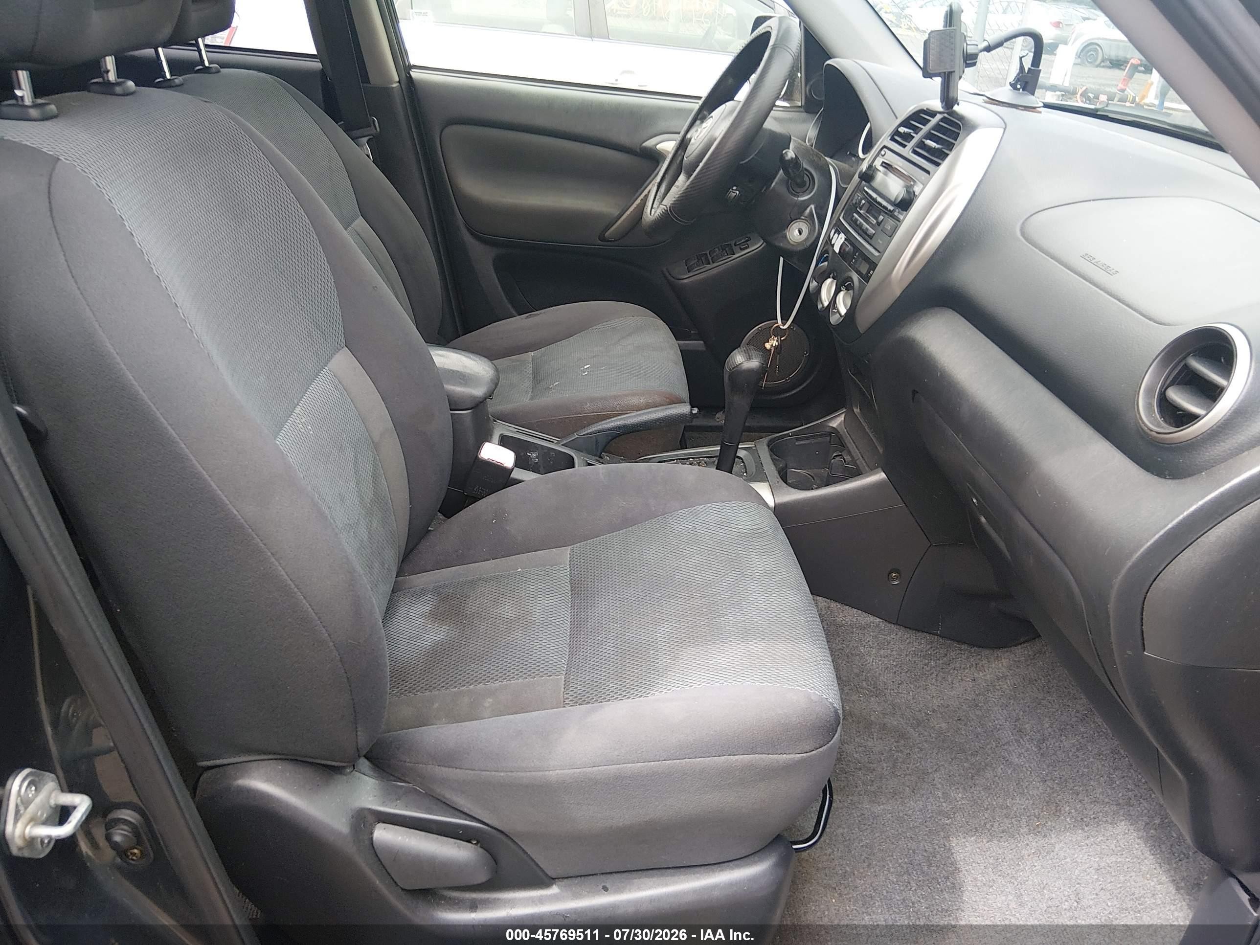 2004 Toyota Rav4   Gray vin: JTEGD20V340021792