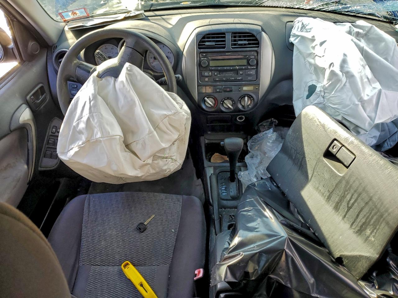 2004 Toyota Rav4 Blue vin: JTEGD20V340022392