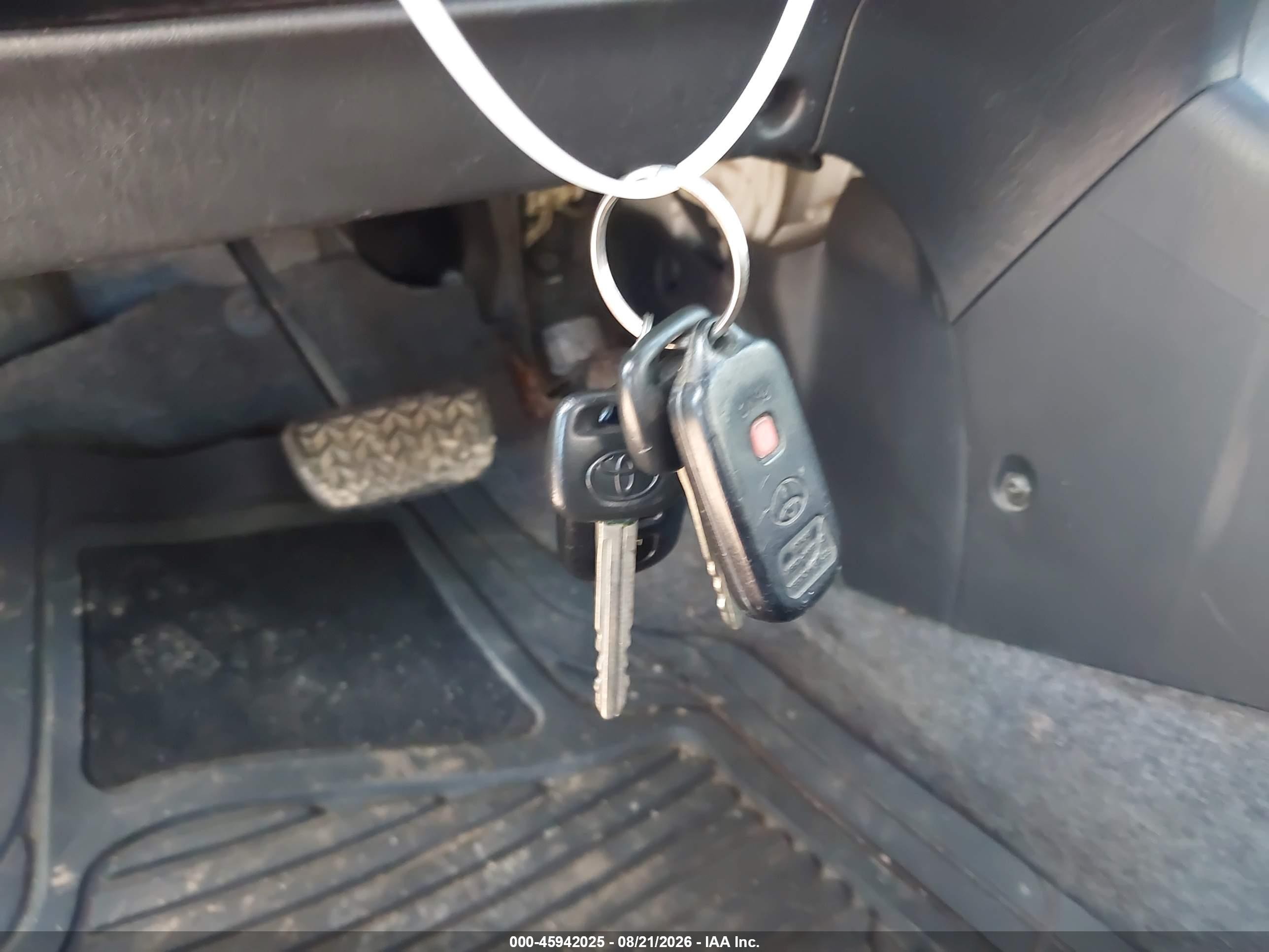 2004 Toyota Rav4   Blue vin: JTEGD20V340036633