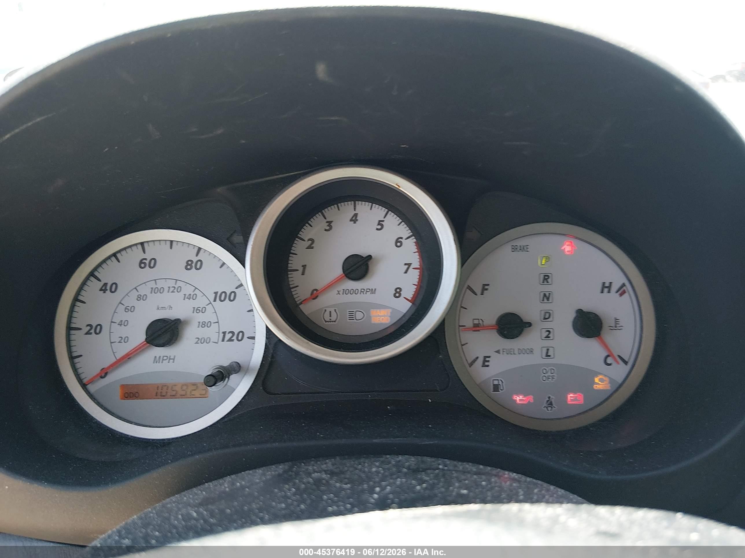 2005 Toyota Rav4   White vin: JTEGD20V350047407