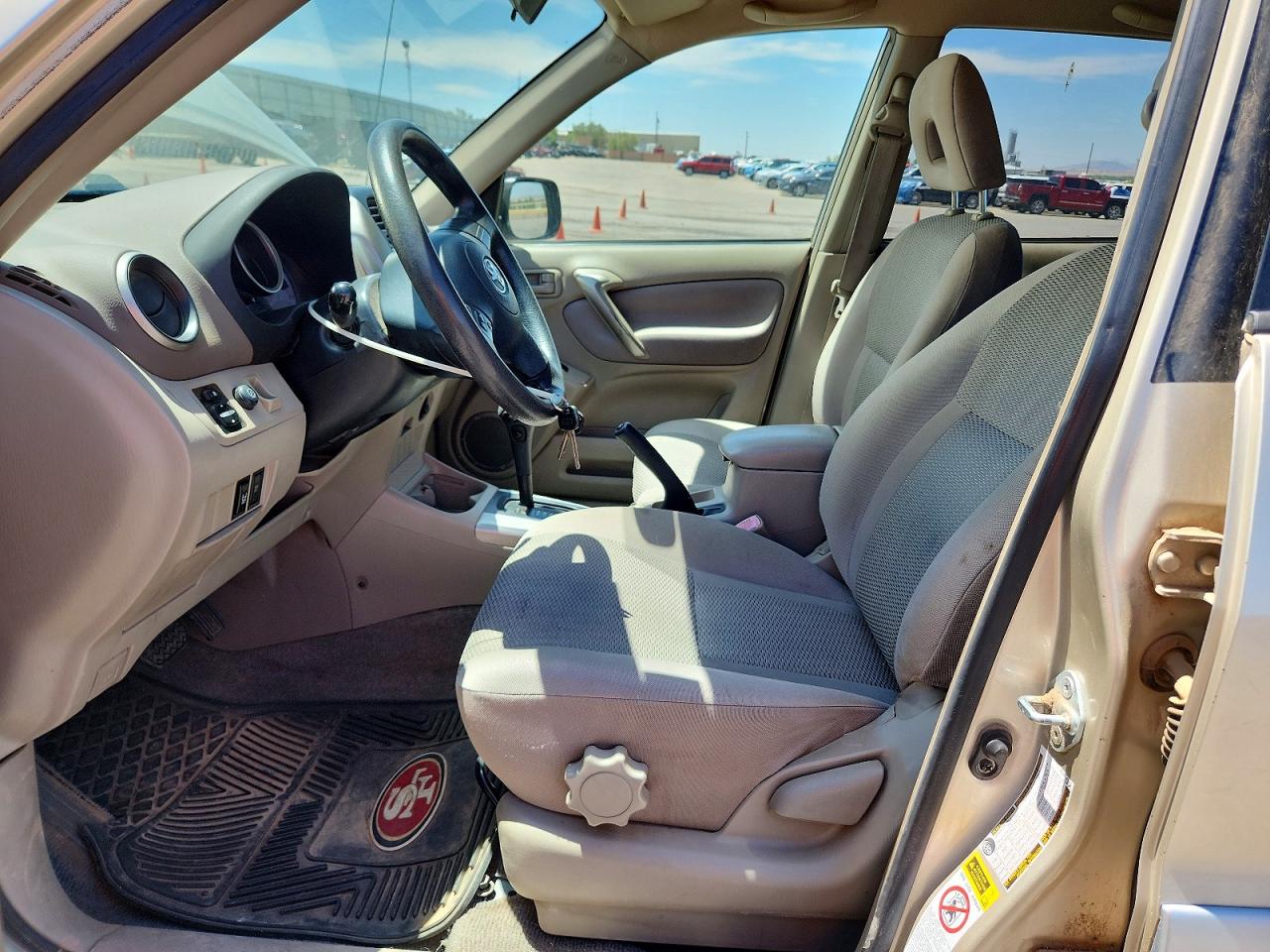2005 Toyota Rav4 Base Beige vin: JTEGD20V350093920