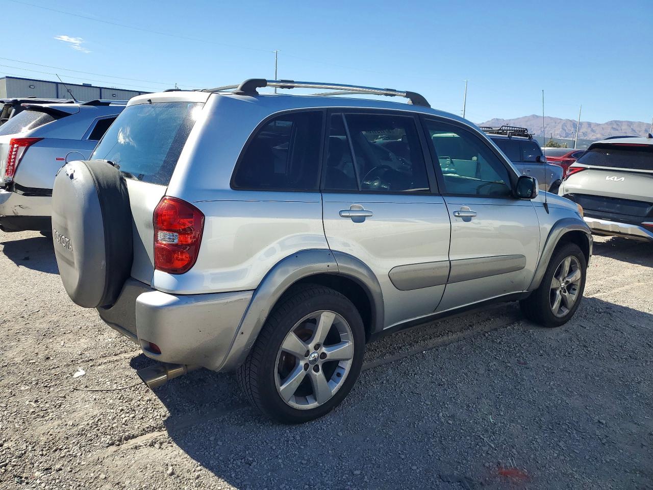 2004 Toyota Rav4 Base Silver vin: JTEGD20V440026595