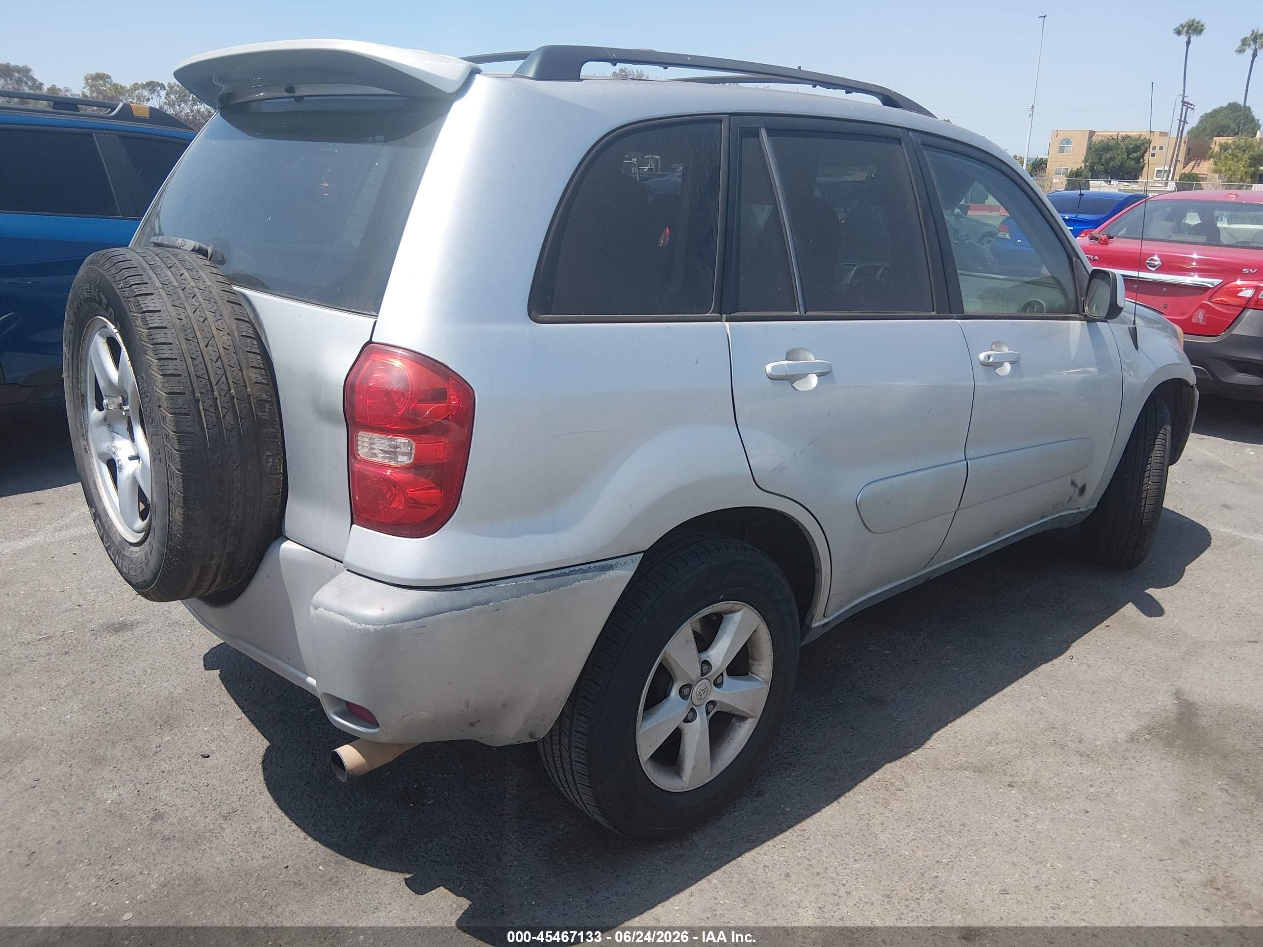 2004 Toyota Rav4   Silver vin: JTEGD20V440042344
