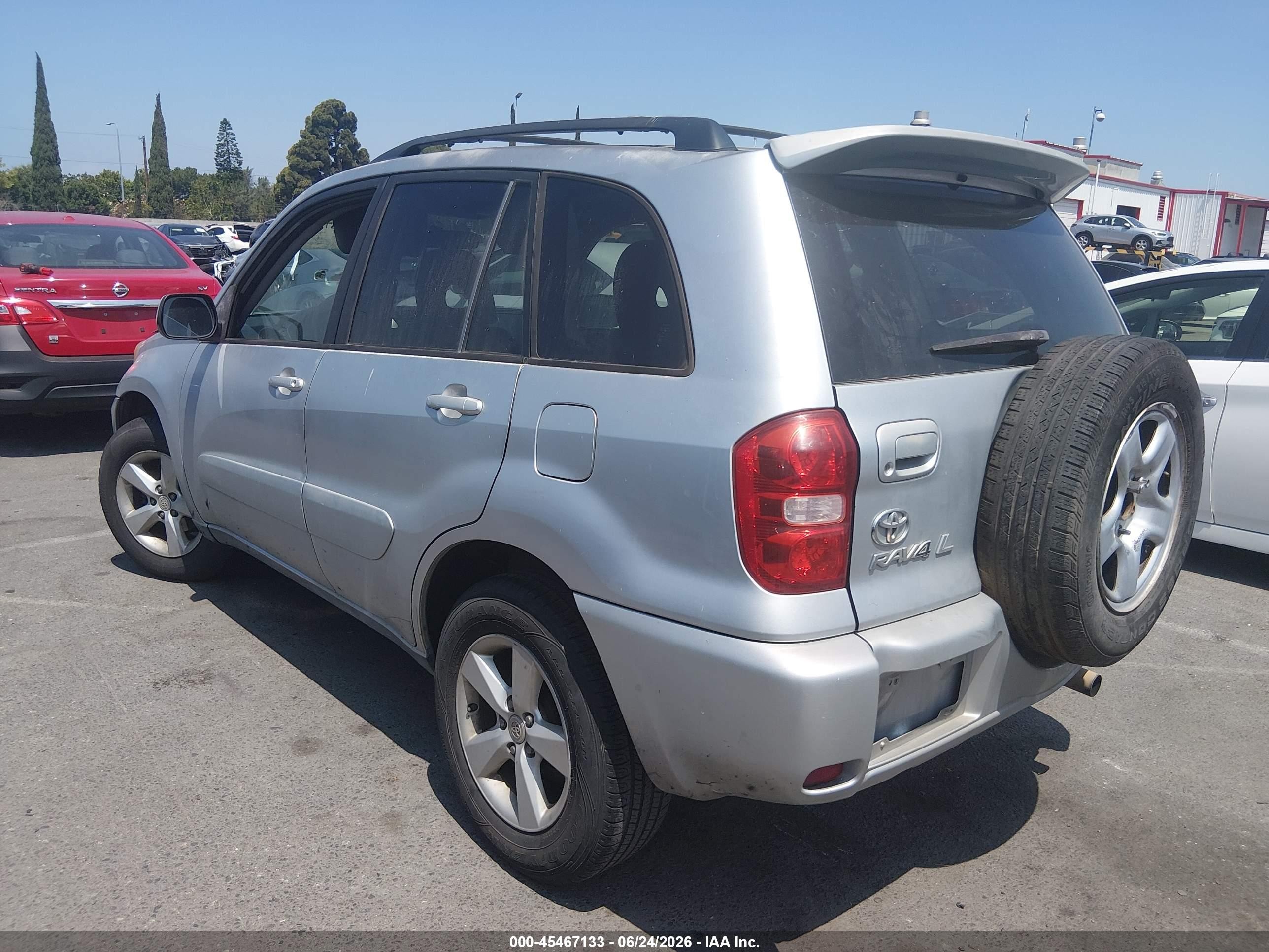 2004 Toyota Rav4   Silver vin: JTEGD20V440042344