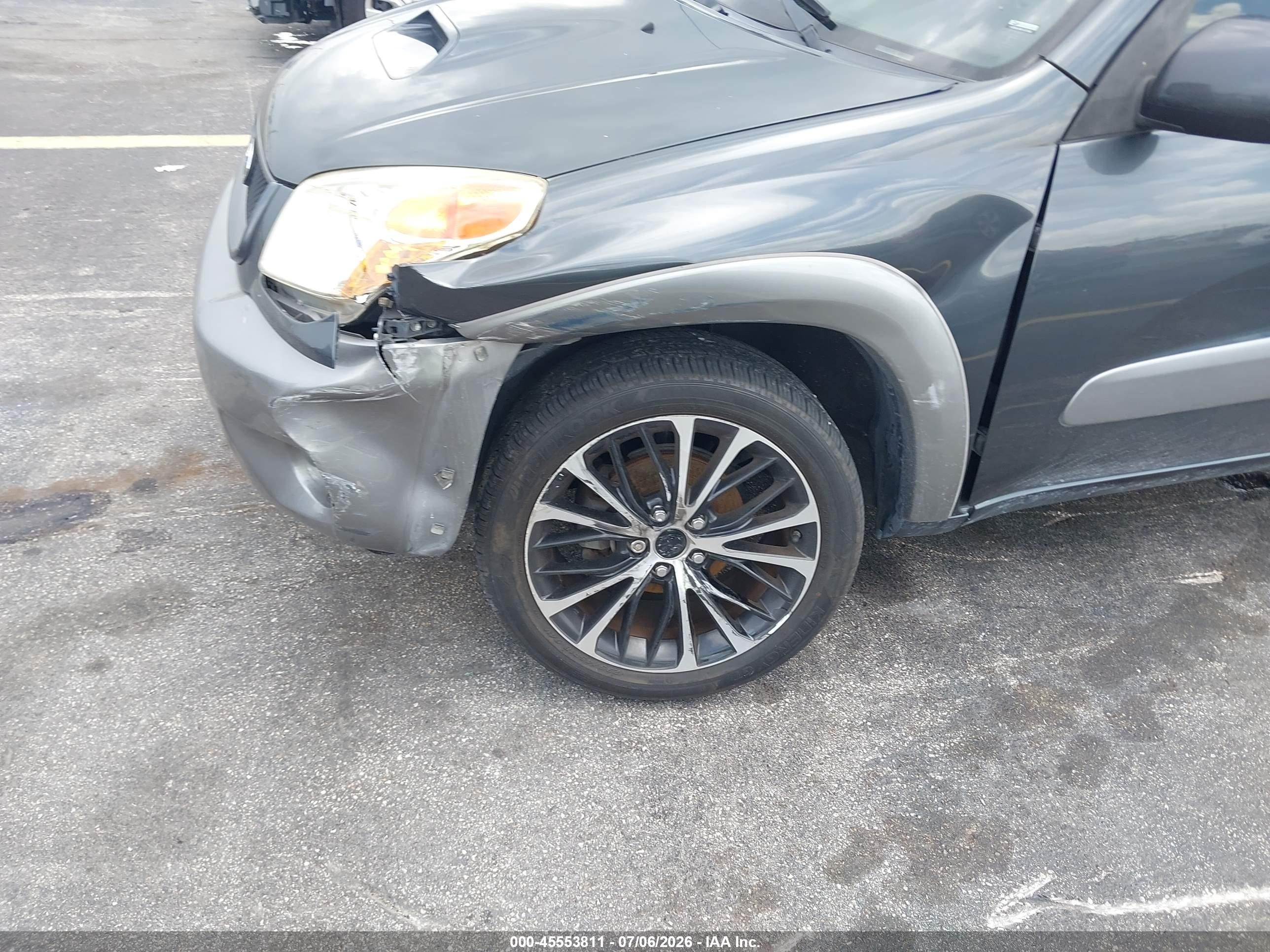 2005 Toyota Rav4   Серый vin: JTEGD20V450051689