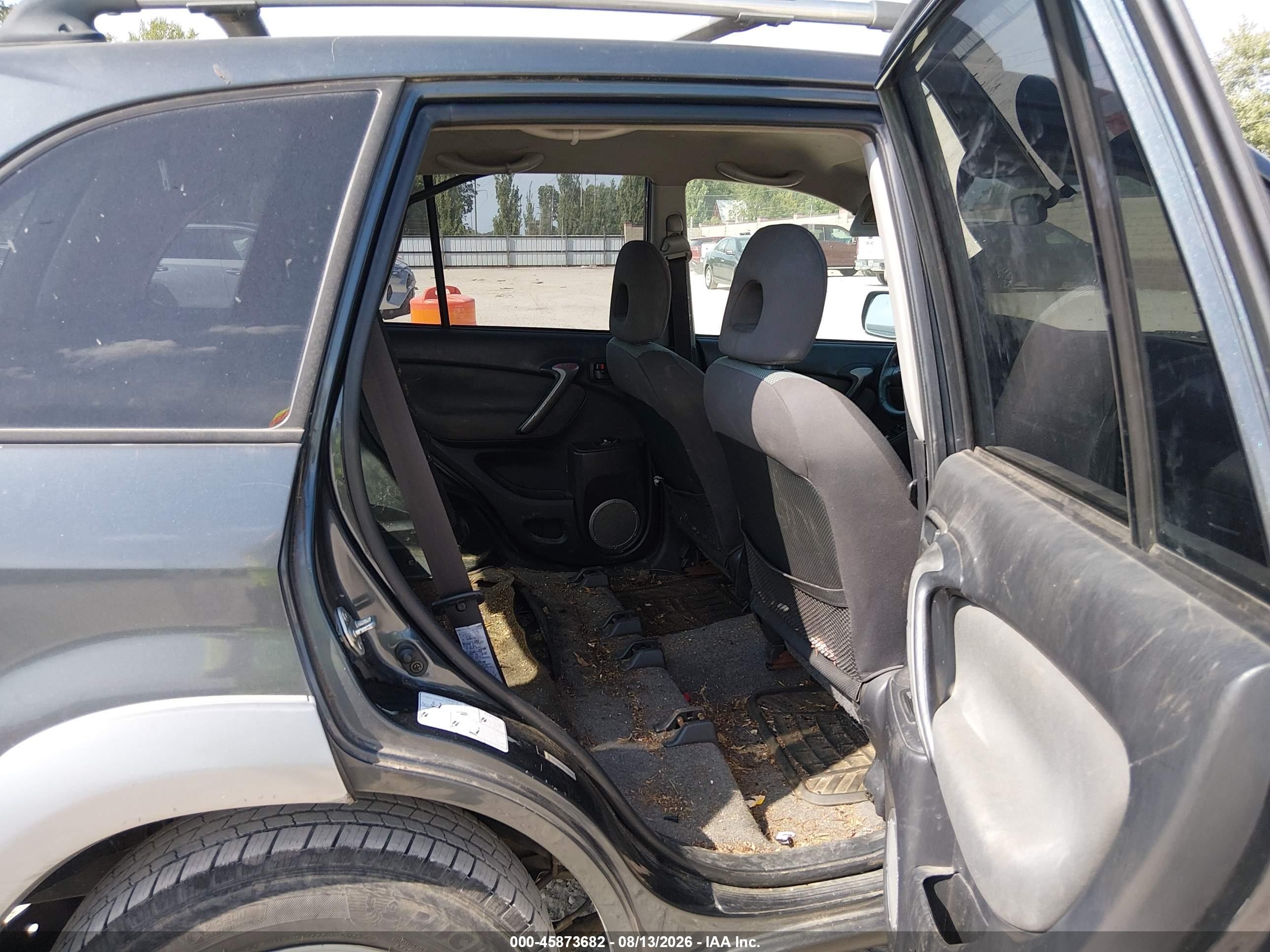 2004 Toyota Rav4   Black vin: JTEGD20V540030817