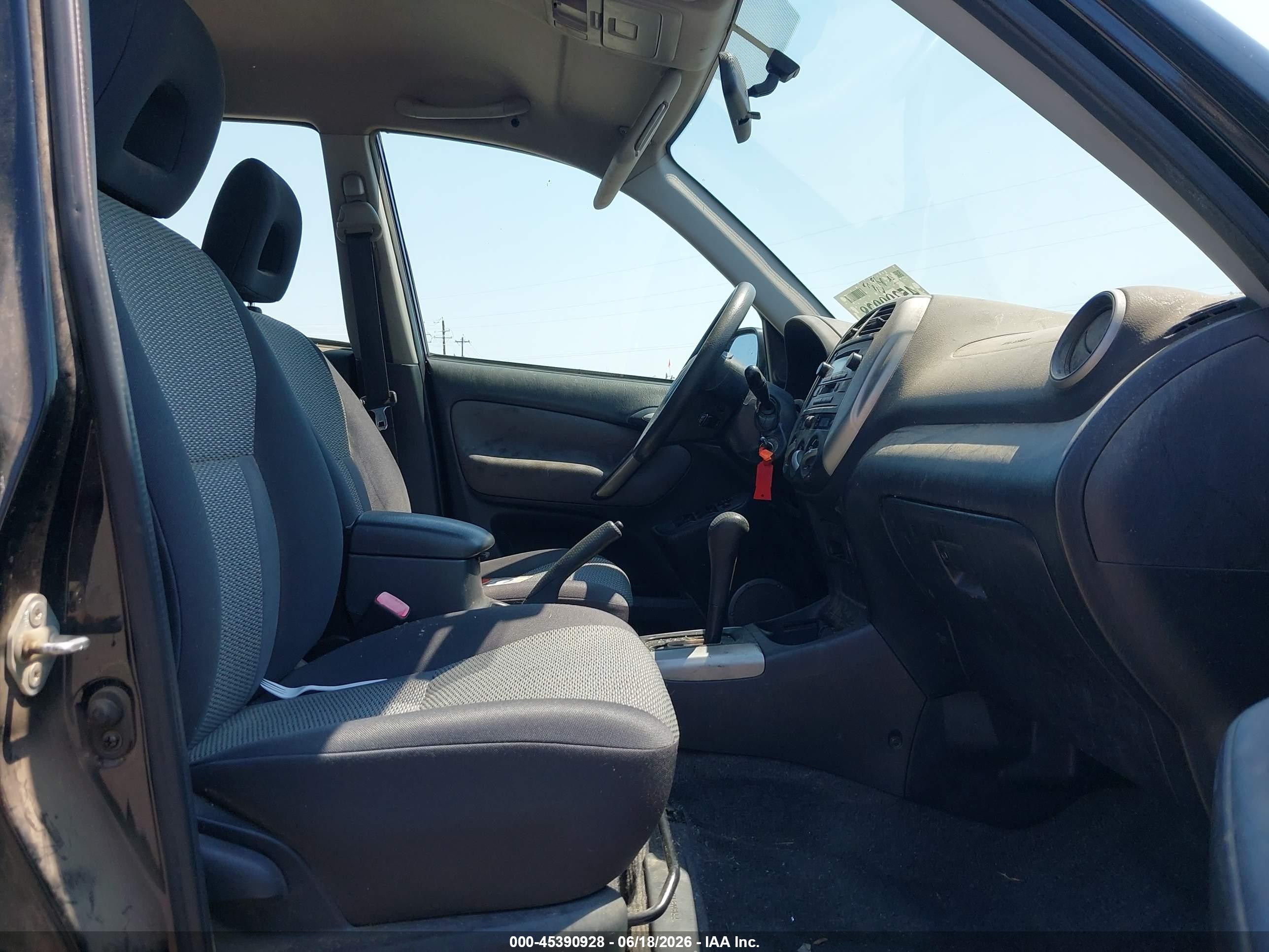 2005 Toyota Rav4   Черный vin: JTEGD20V550051541