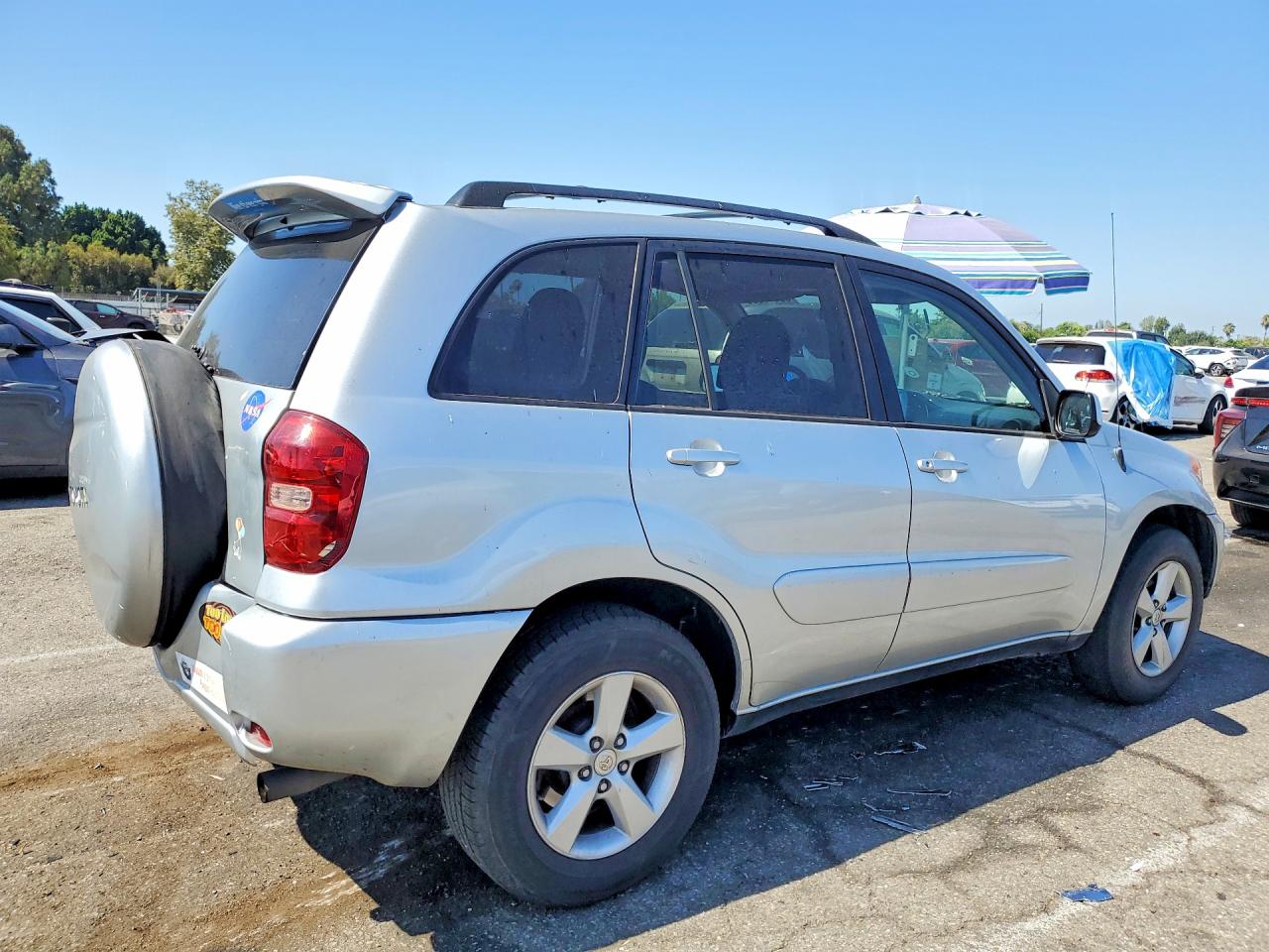 2005 Toyota Rav4 Base Silver vin: JTEGD20V550055203