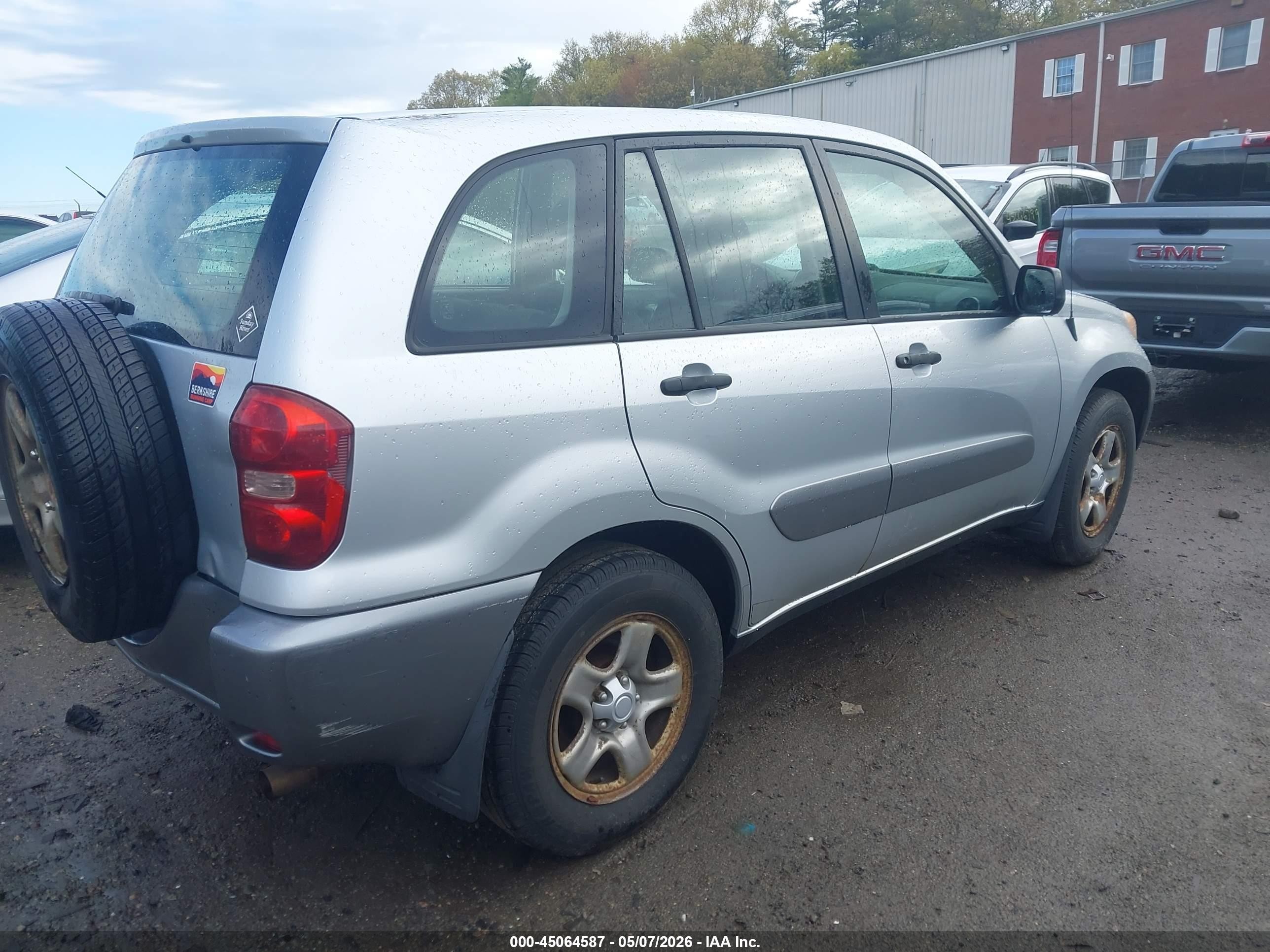 2005 Toyota Rav4   Silver vin: JTEGD20V550095586