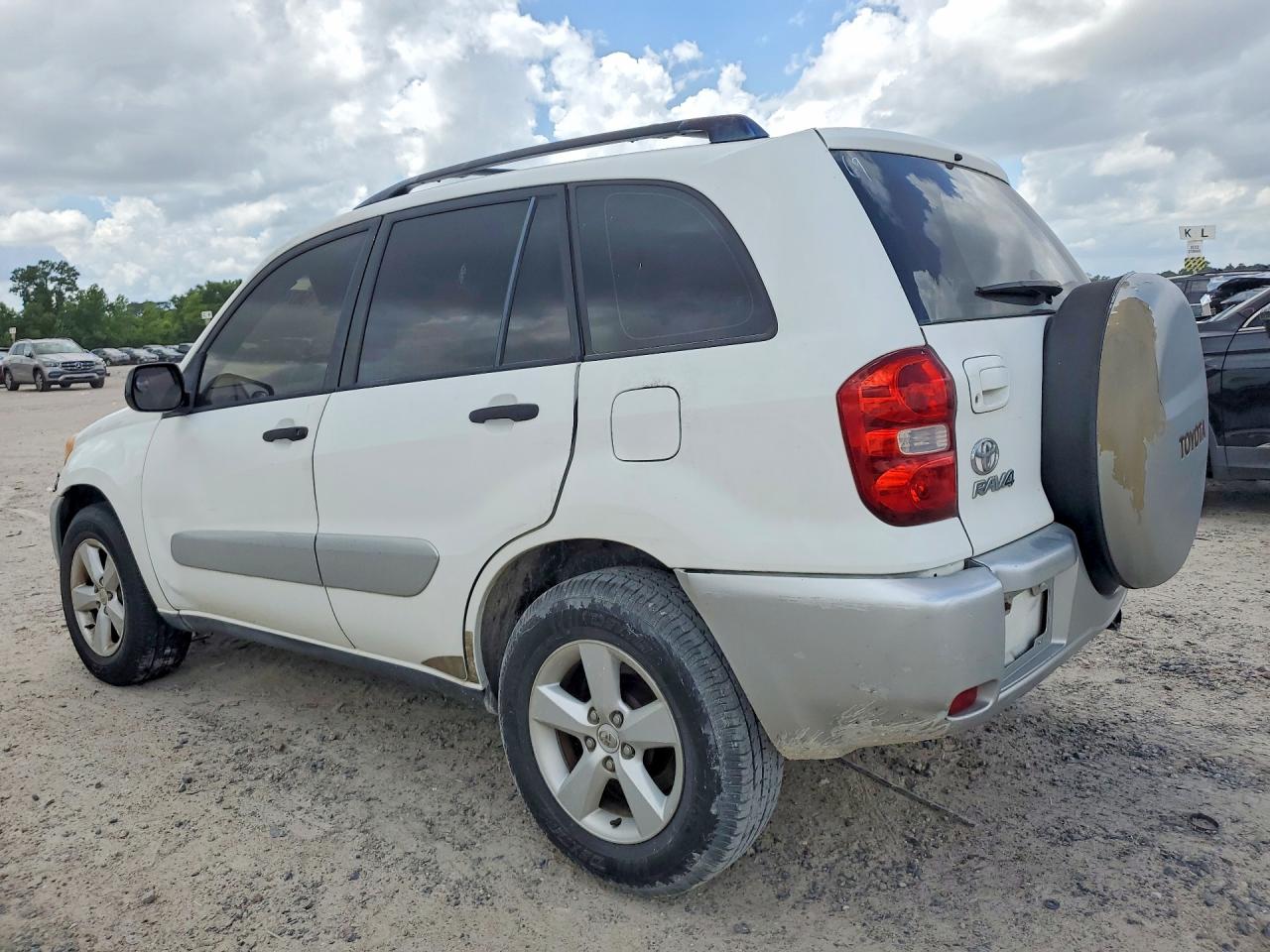 2004 Toyota Rav4 Base White vin: JTEGD20V640003383